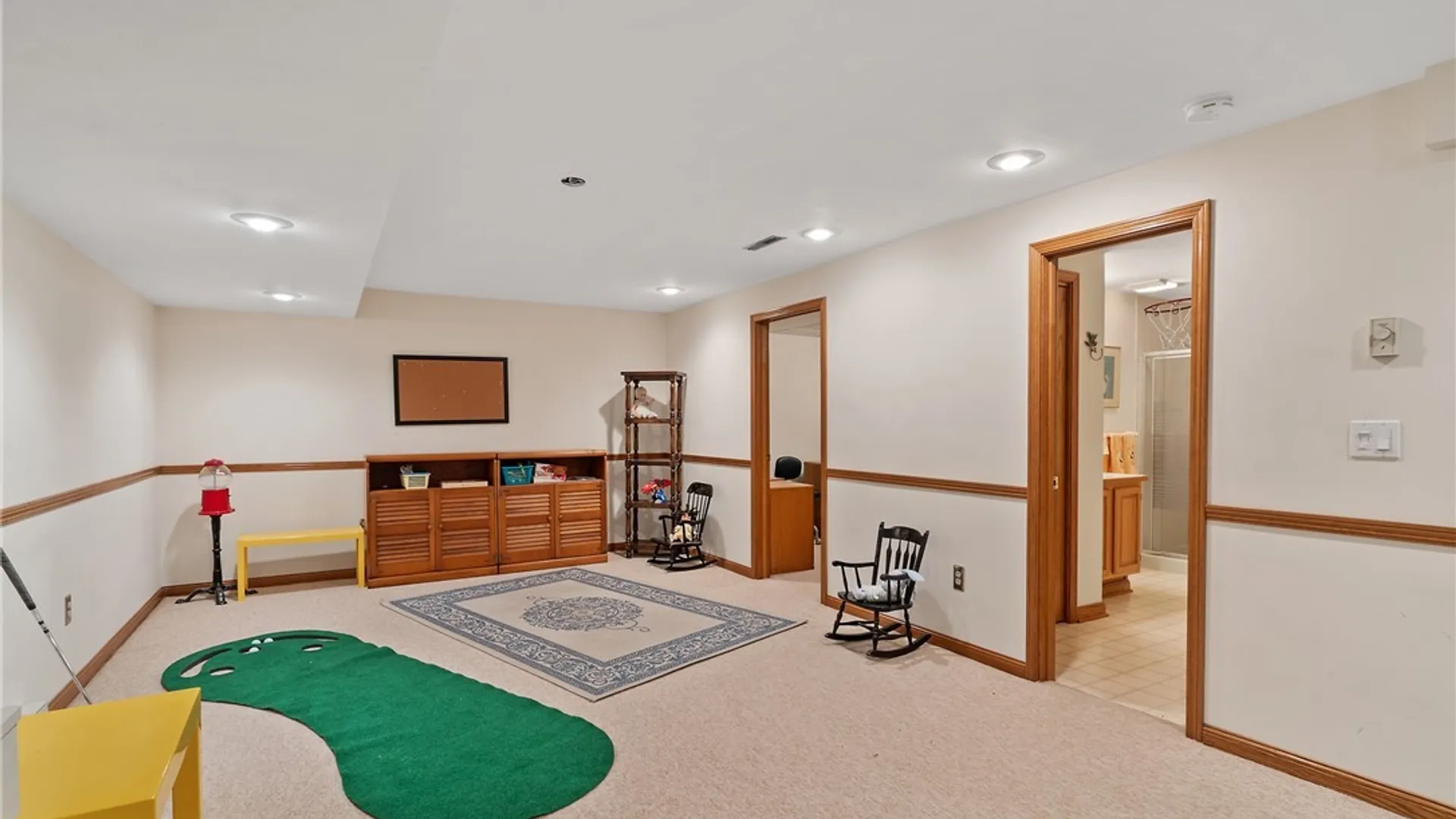 Property at 4819 Hepplewhite Drive, Manlius, NY 13104 37