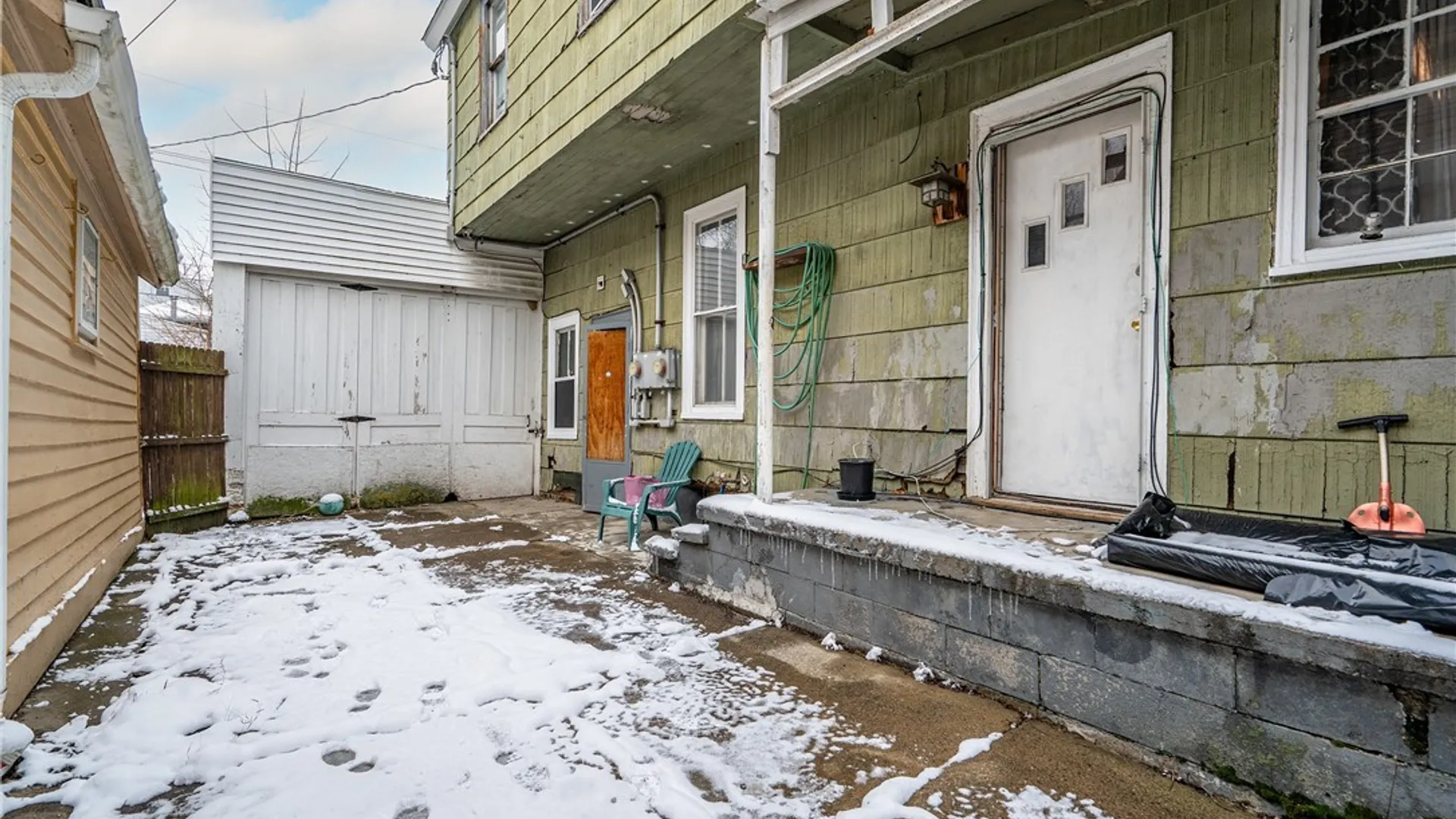 Property at 314 14th Street, Buffalo, NY 14213 22