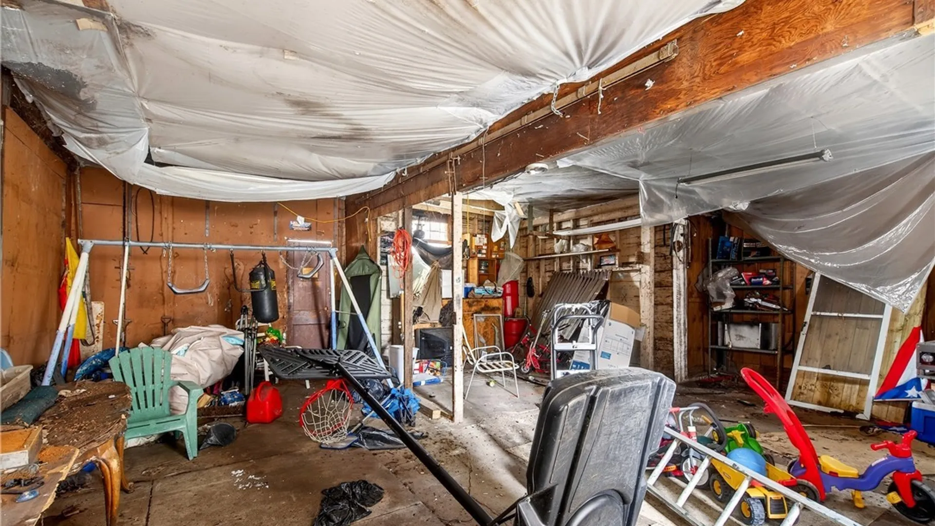 Property at 314 14th Street, Buffalo, NY 14213 23