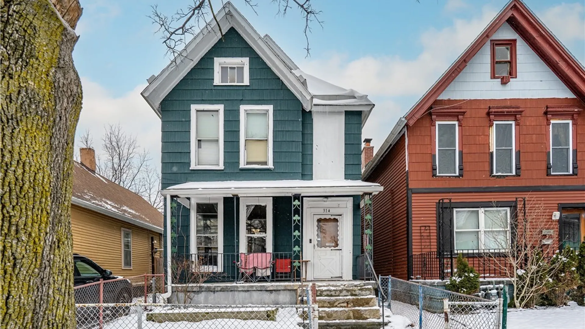 Property at 314 14th Street, Buffalo, NY 14213 3