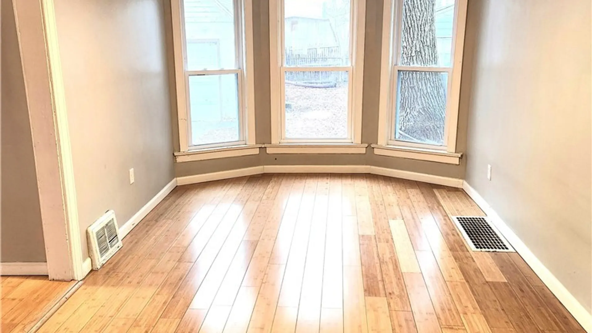 Property at 81 Mayer Avenue, Buffalo, NY 14207 5