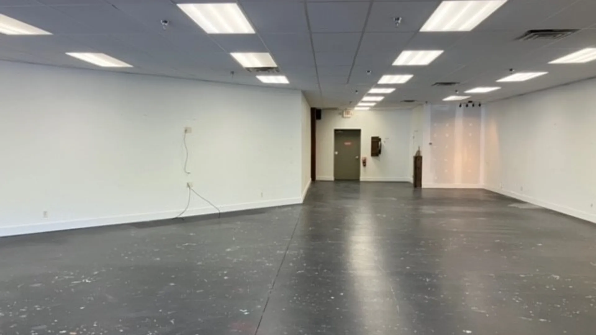 Property at 900 Panorama Trail, Penfield, NY 14625 5