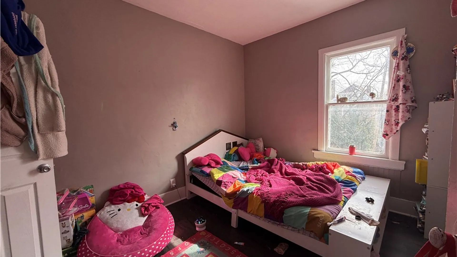 Property at 121 Riverside Avenue, Buffalo, NY 14207 9