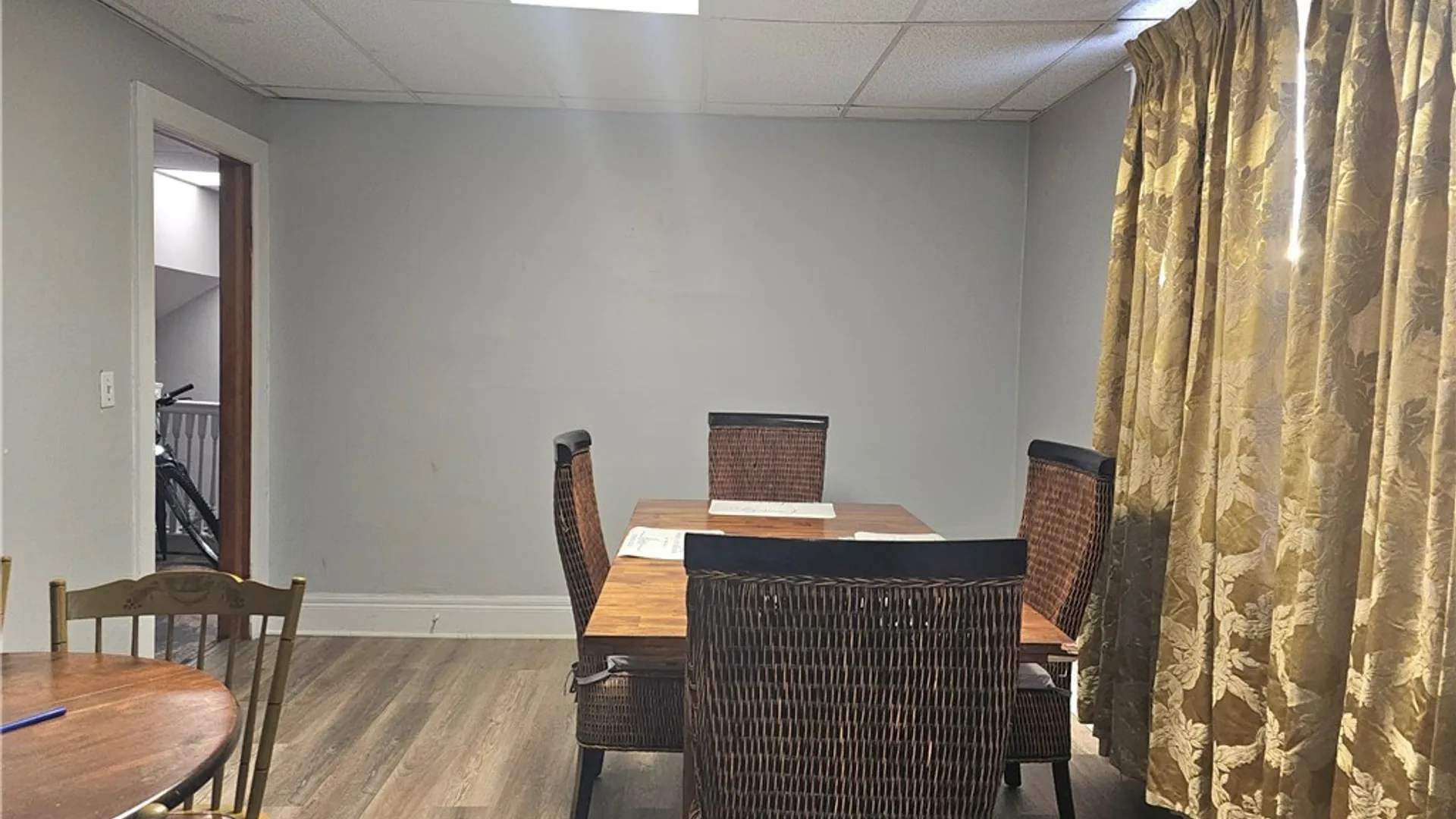 Property at 371 Riverside Avenue, Buffalo, NY 14207 5