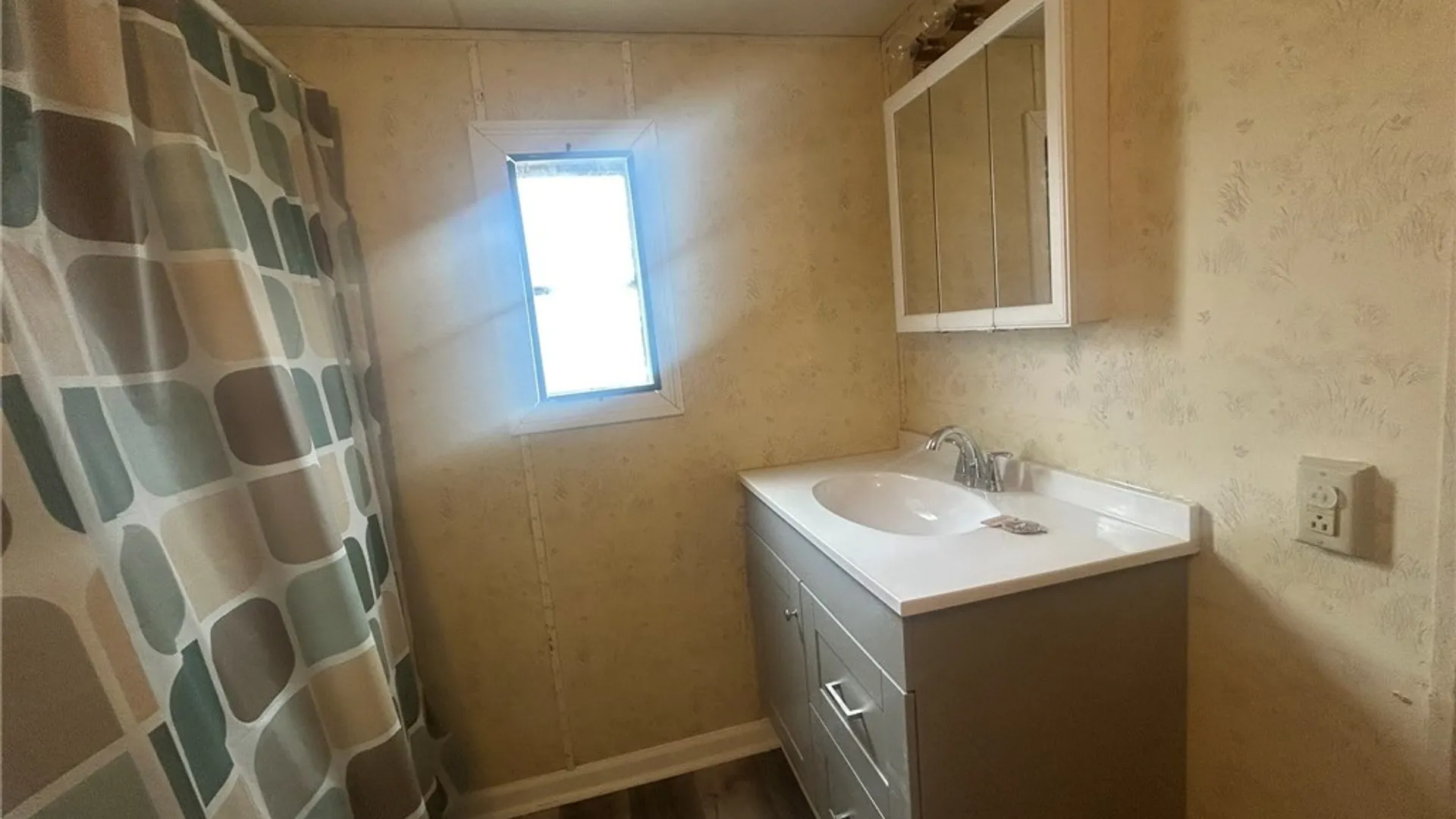 Property at 239 Colonial Circle, Herkimer, NY 13502 13