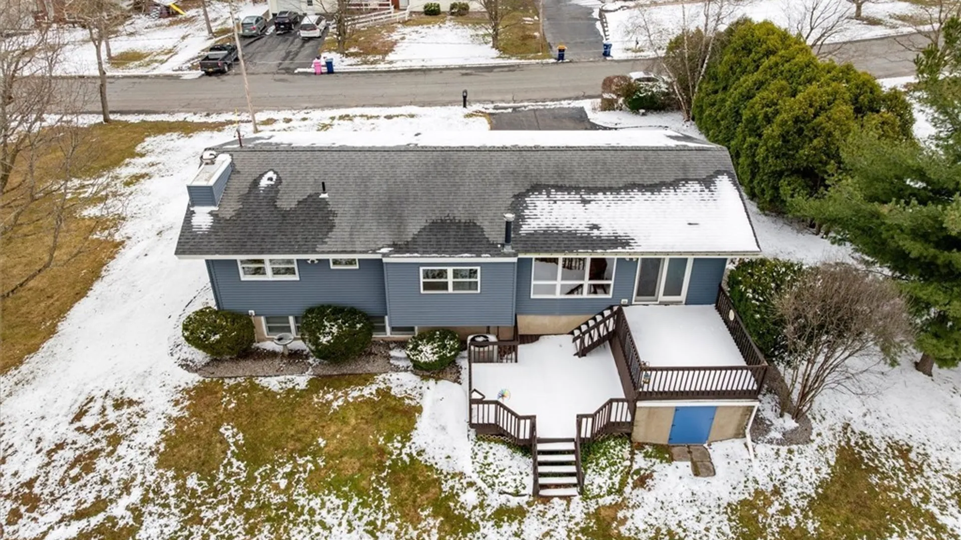 Property at 584 Stoneleigh Road, Oneida, NY 13421 8