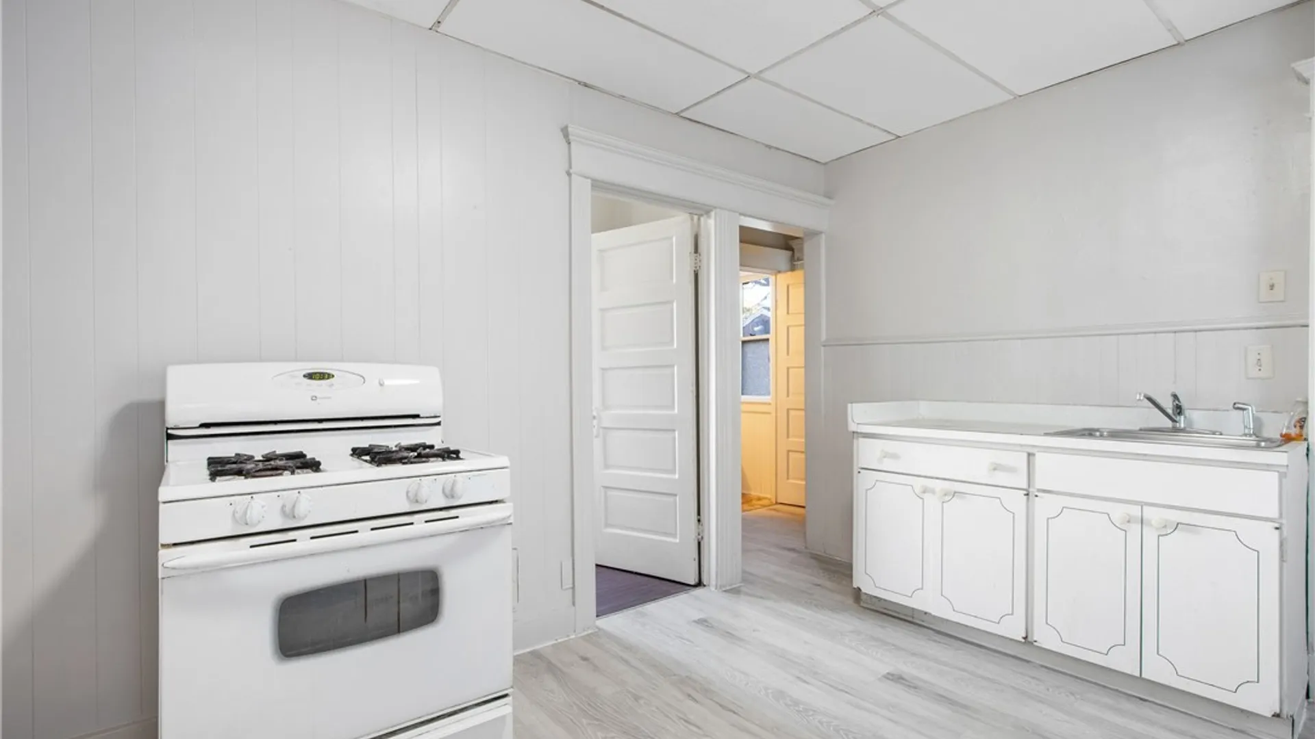 Property at 129 Roma Avenue, Buffalo, NY 14215 11