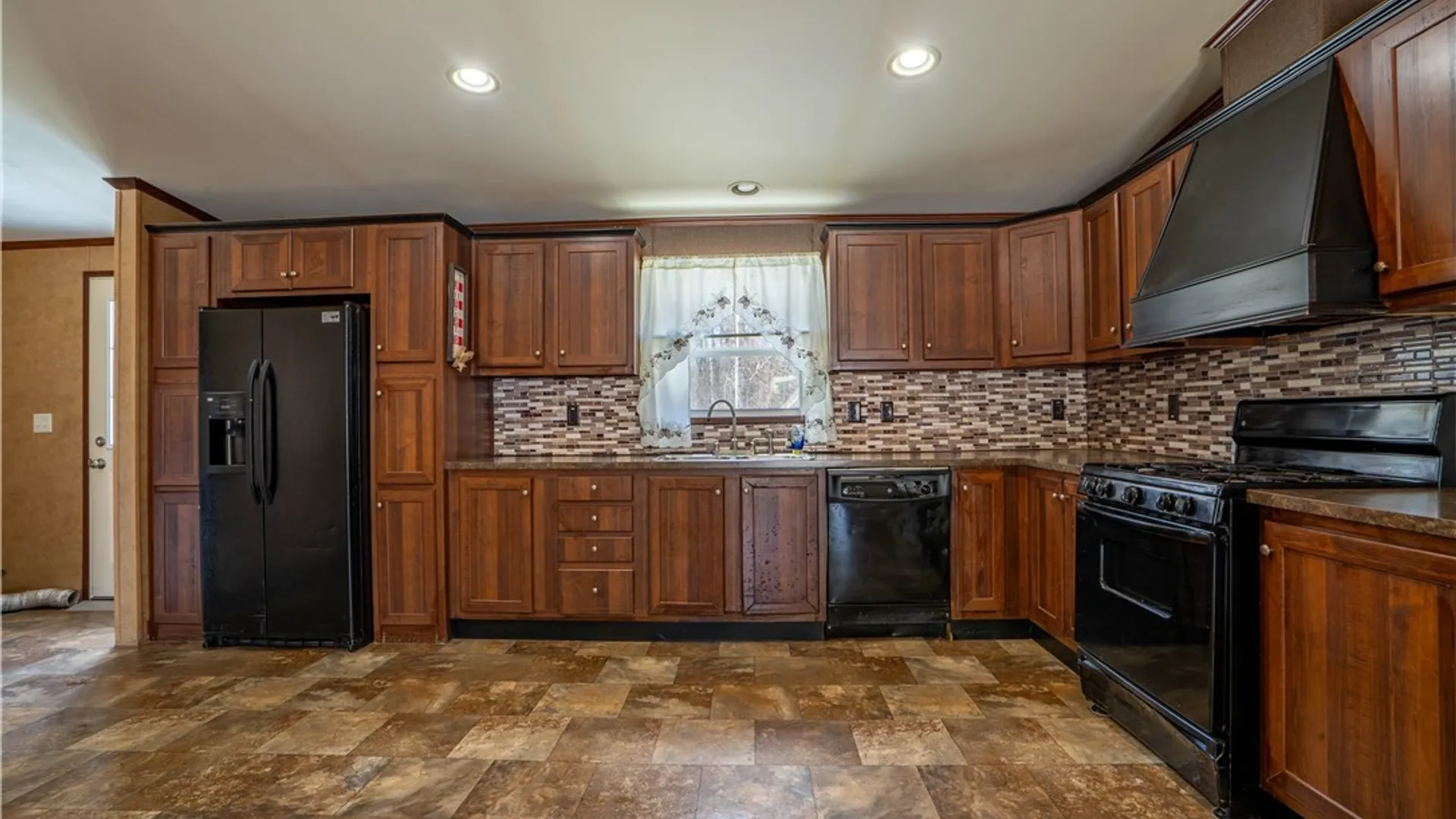 Property at 833 Cinko Drive, Frankfort, NY 13357 23