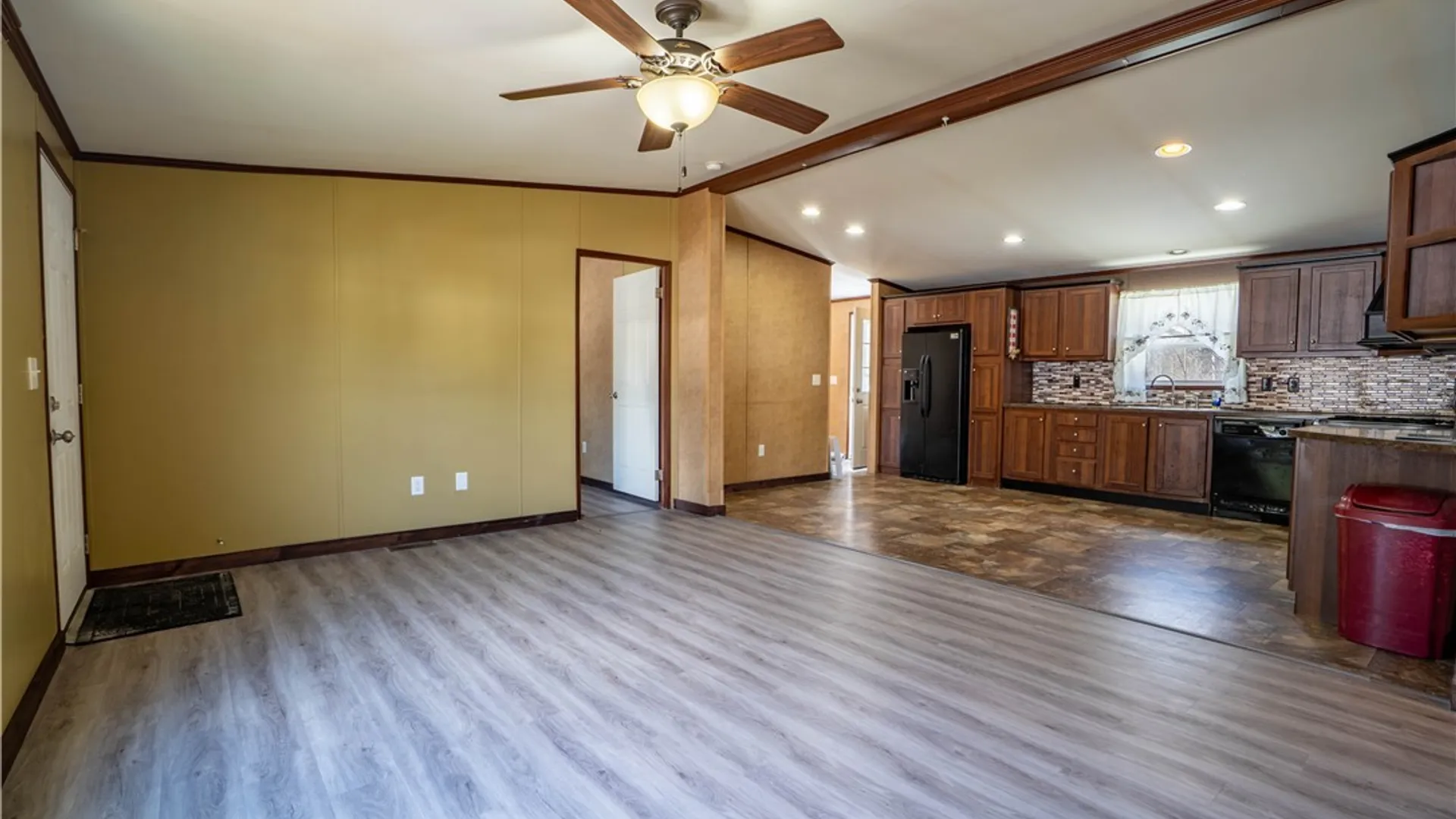 Property at 833 Cinko Drive, Frankfort, NY 13357 4