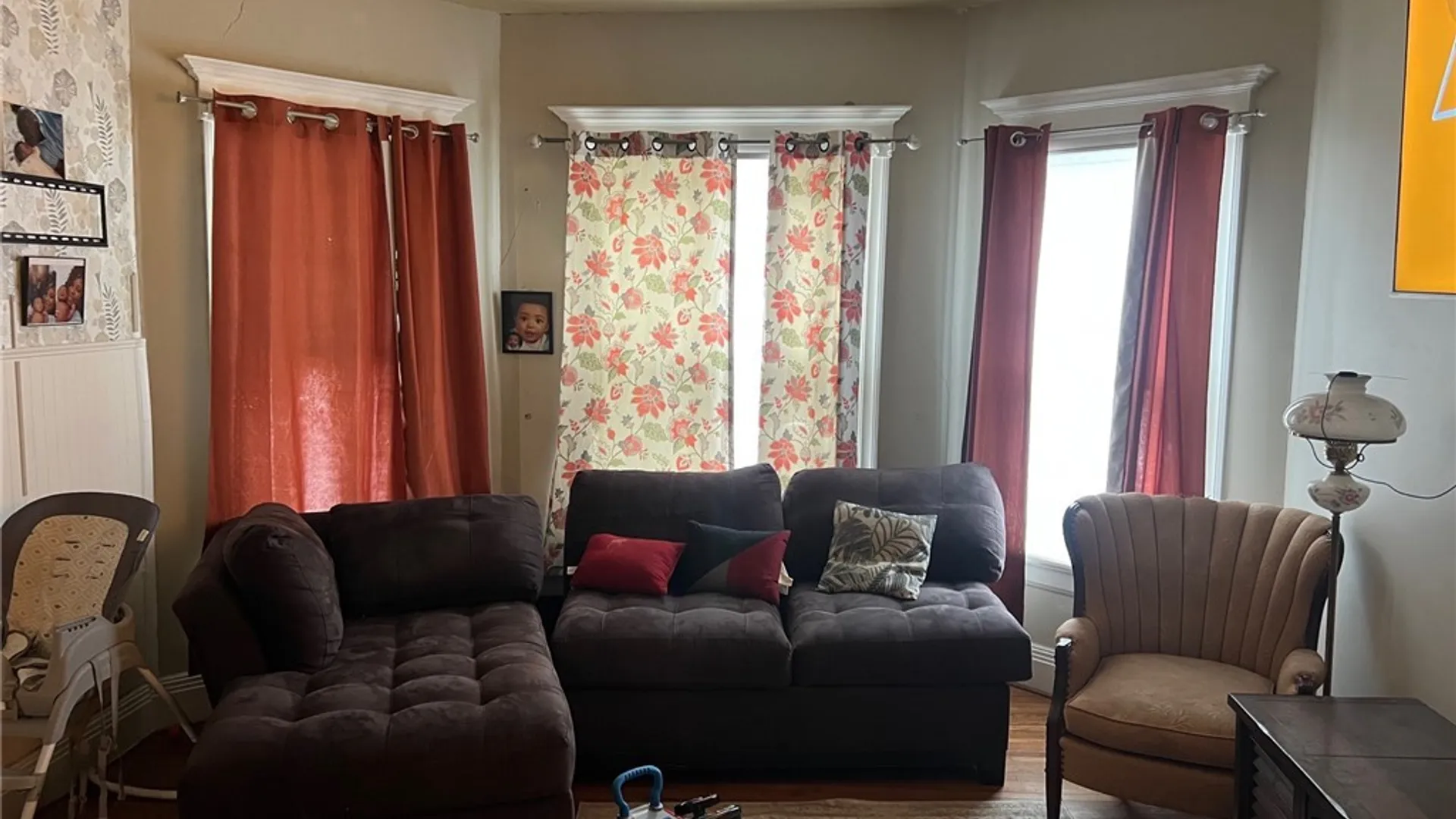 Property at 110 Clinton Place, Utica, NY 13501 4