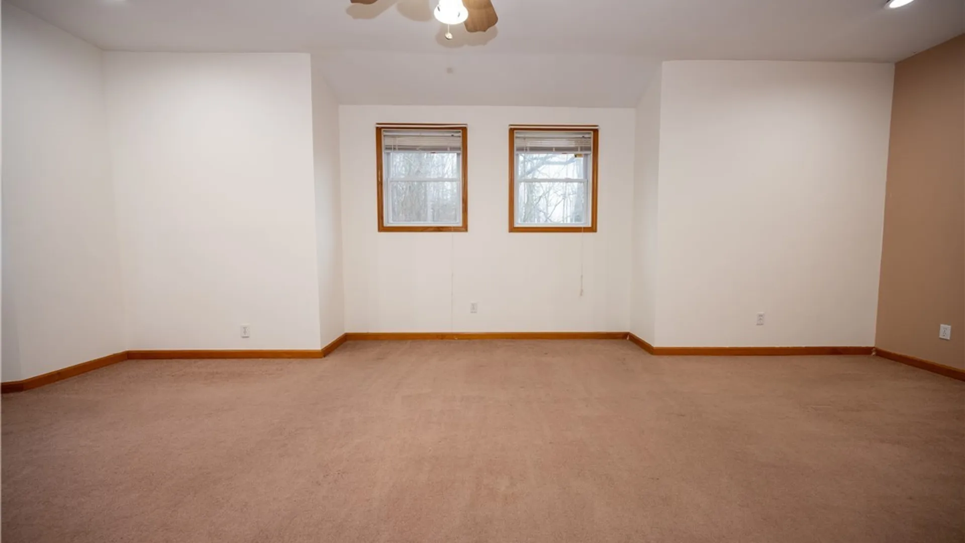 Property at 5074 Millersport Highway, Amherst, NY 14051 36