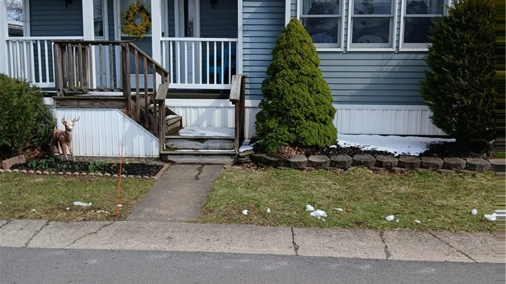 Property at 195 Tupper Way, Manchester, NY 14504 2