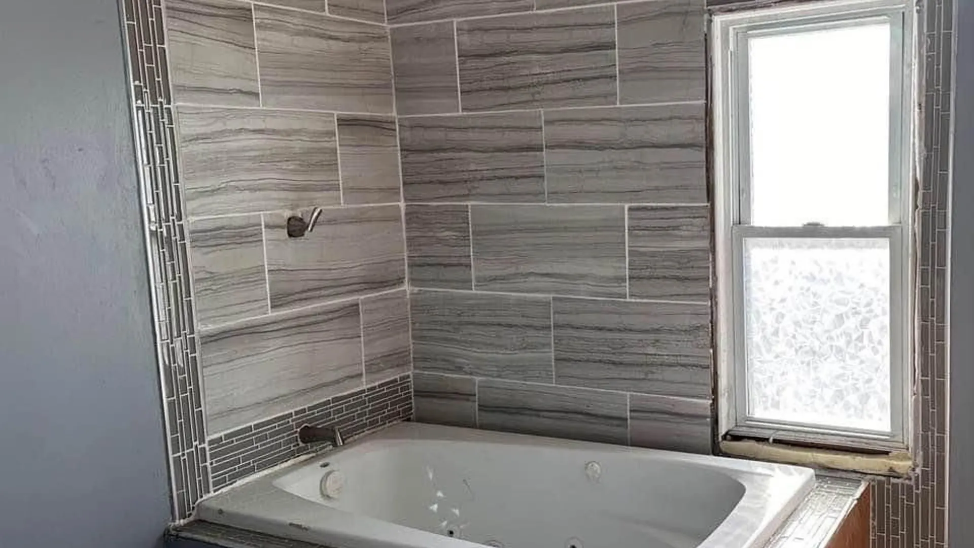Property at 995 Exchange Street, Buffalo, NY 14210 5