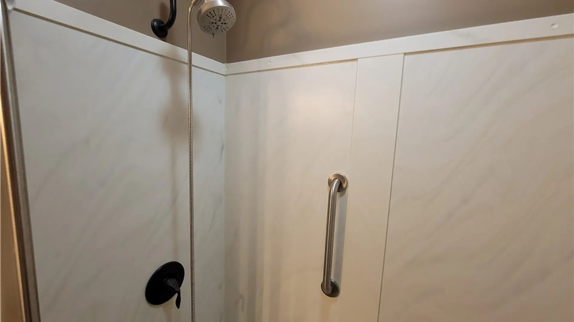 Property at 28 Laurie Lane, Jamestown, NY 14701 18