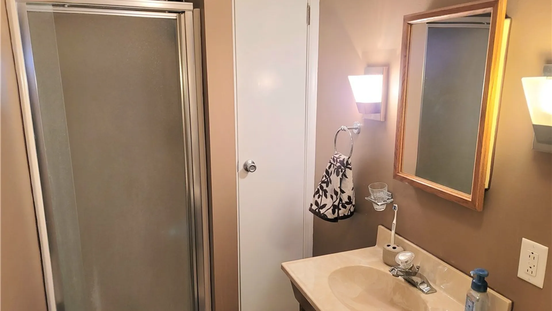 Property at 28 Laurie Lane, Jamestown, NY 14701 22