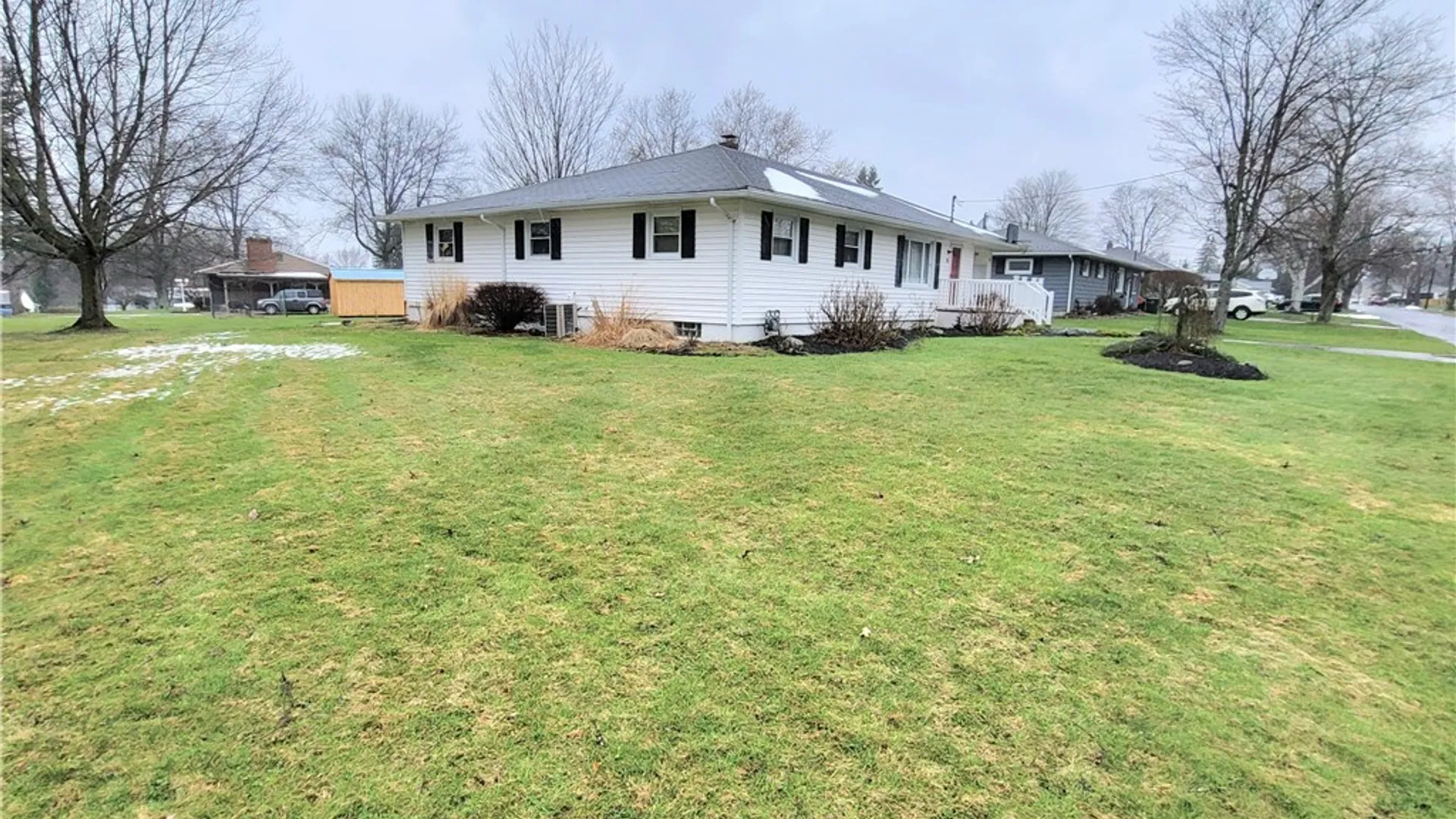 Property at 28 Laurie Lane, Jamestown, NY 14701 31