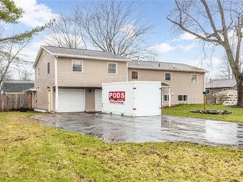 Property at 17 Amsden Drive, Henrietta, NY 14623
