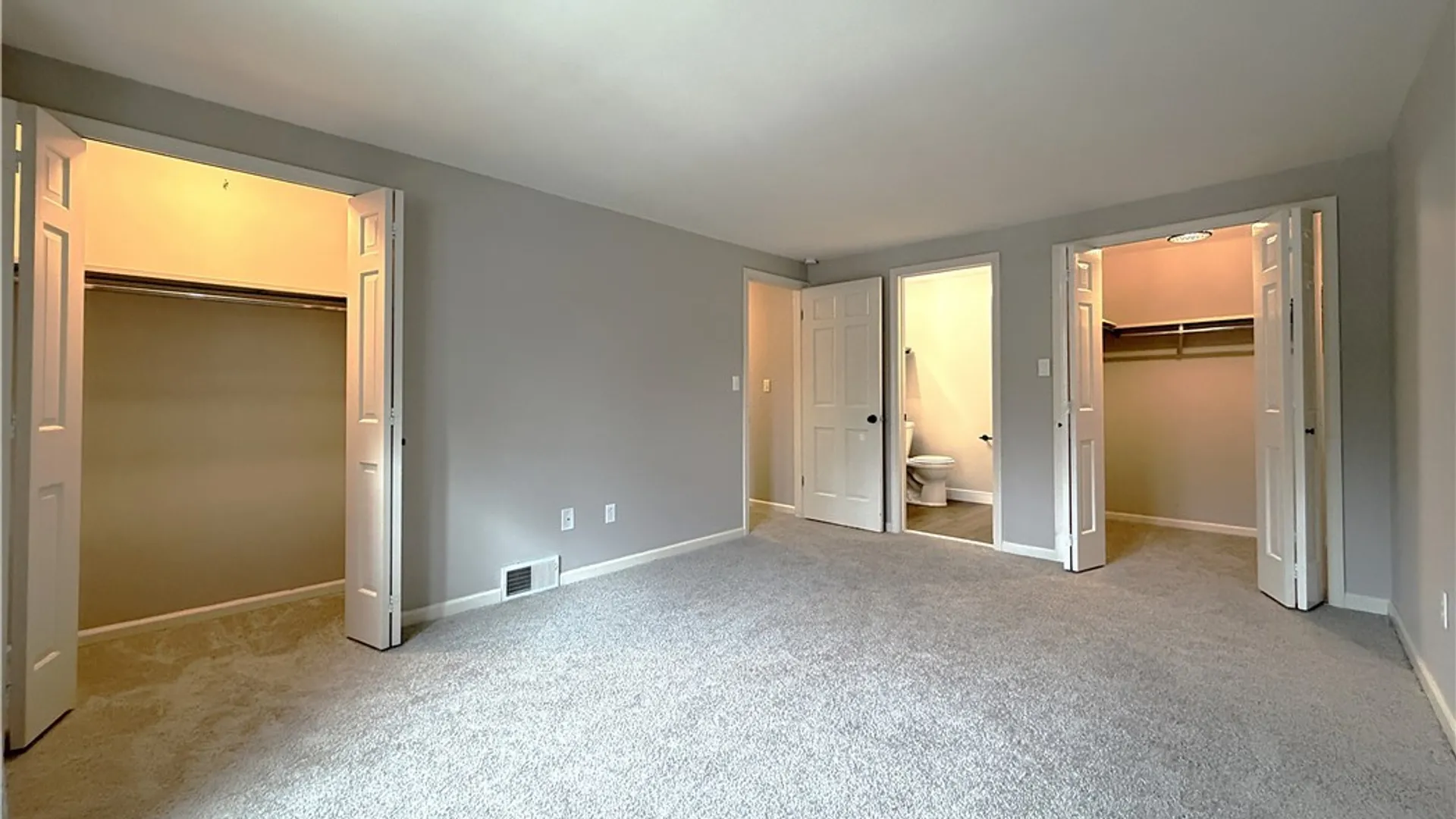 Property at 1340 Maple Road, Amherst, NY 14221 18