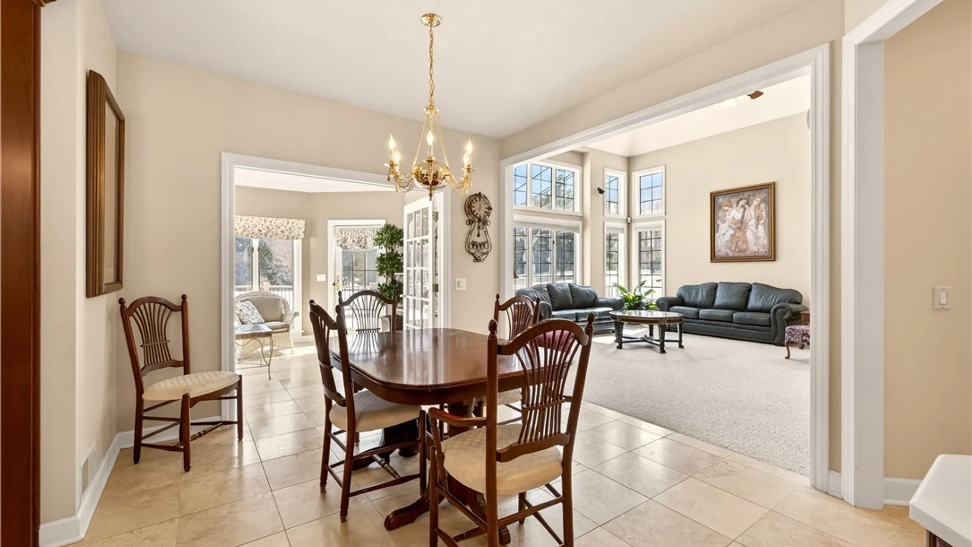 Property at 7 Beauclaire Lane, Perinton, NY 14450 16