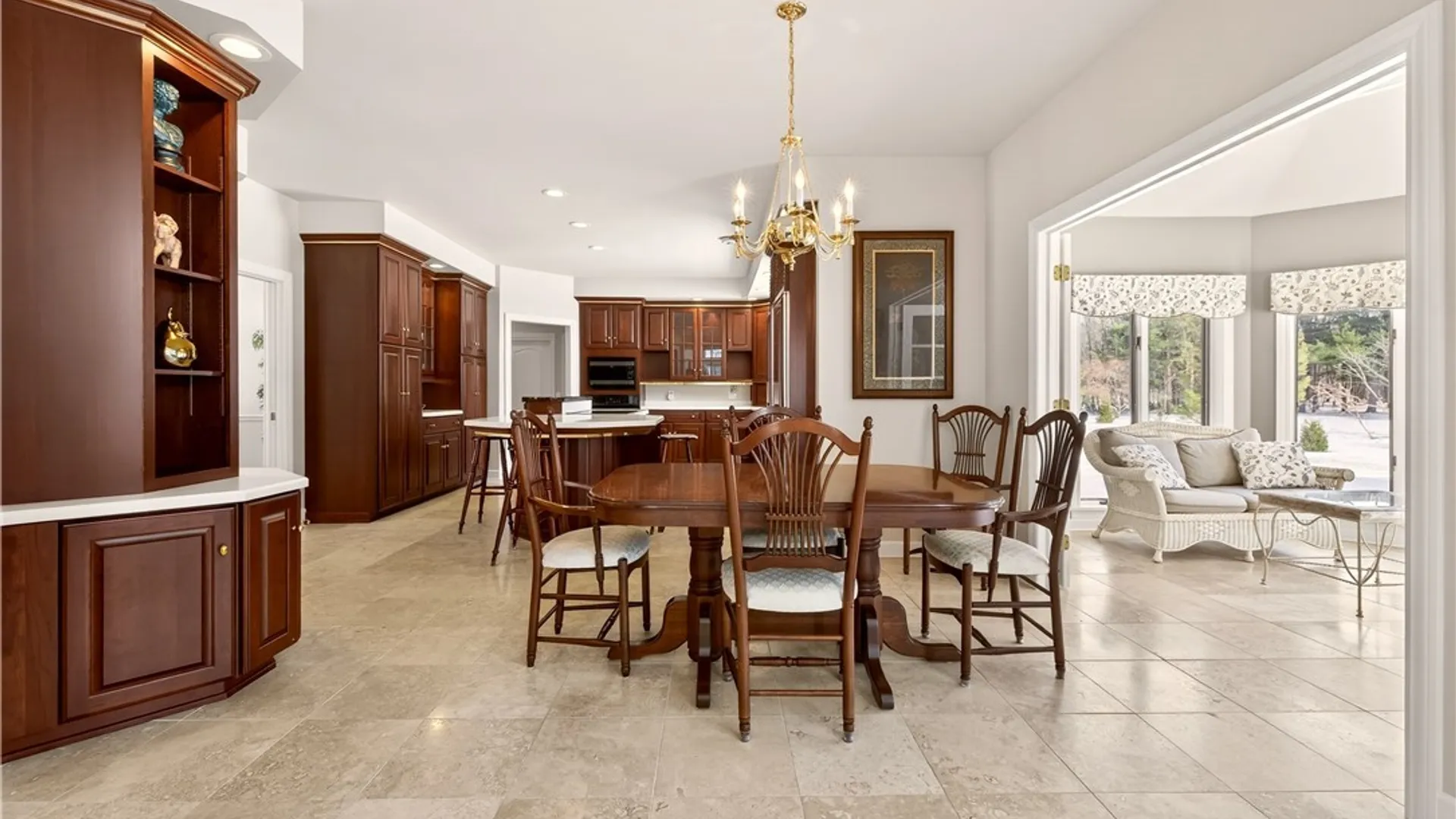 Property at 7 Beauclaire Lane, Perinton, NY 14450 21