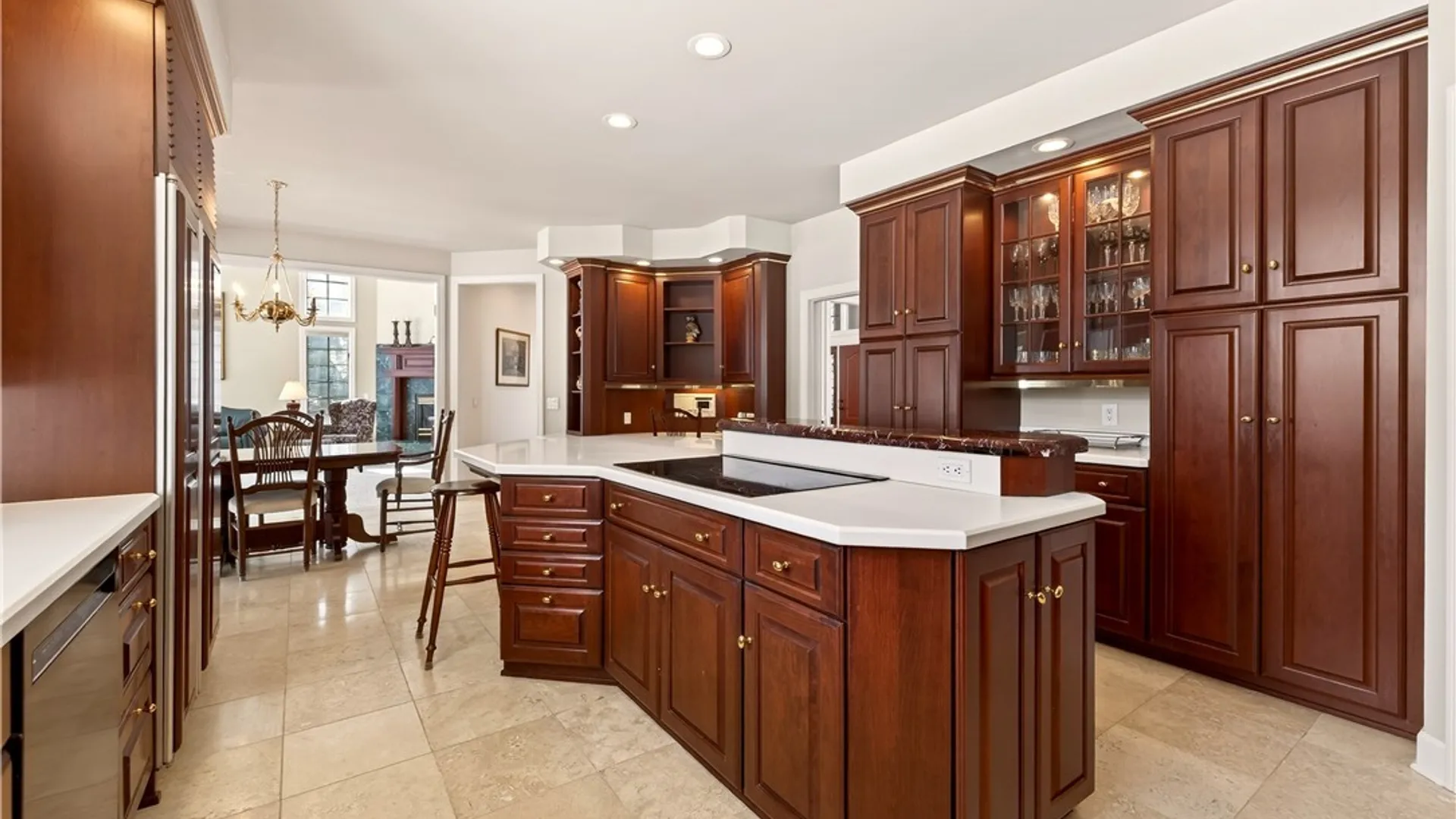 Property at 7 Beauclaire Lane, Perinton, NY 14450 24