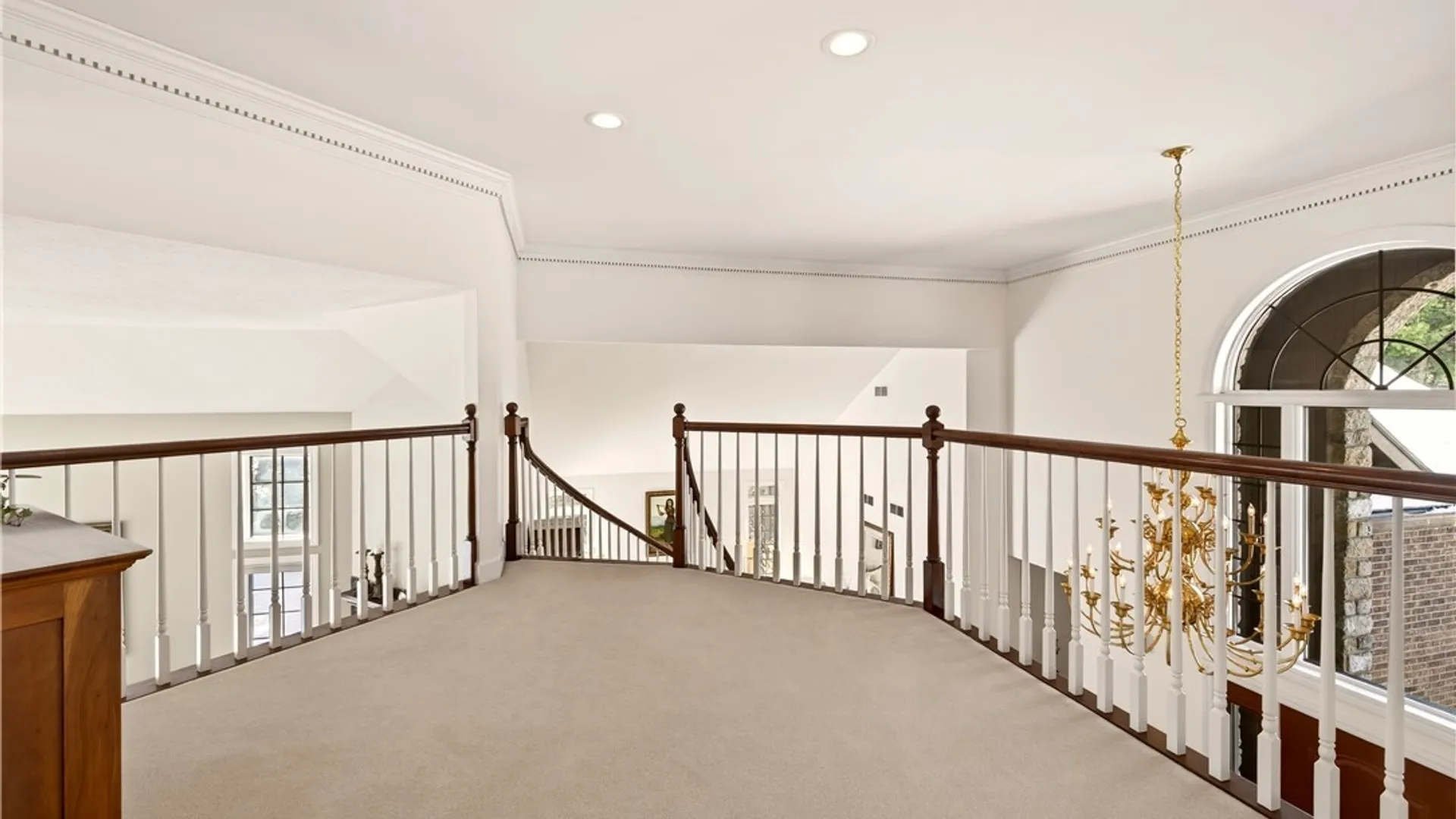 Property at 7 Beauclaire Lane, Perinton, NY 14450 29