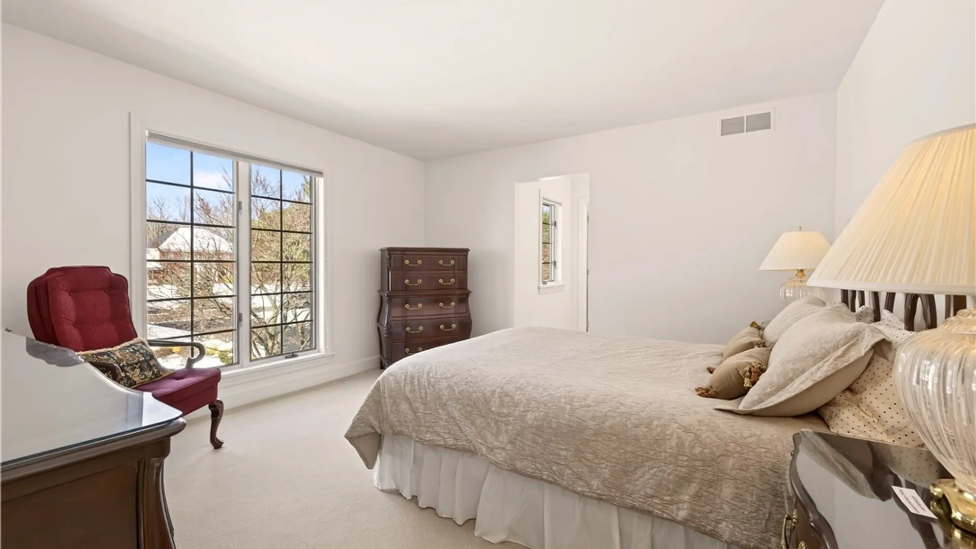 Property at 7 Beauclaire Lane, Perinton, NY 14450 36