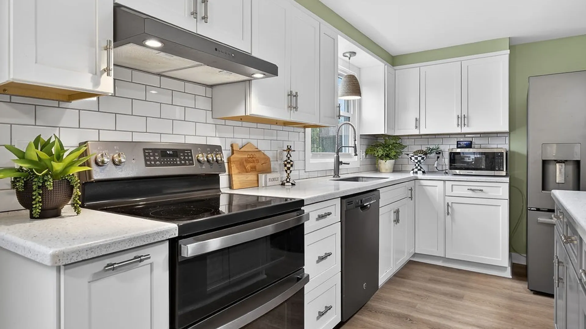 Property at 2541 Lyons Road, Camillus, NY 13031 11