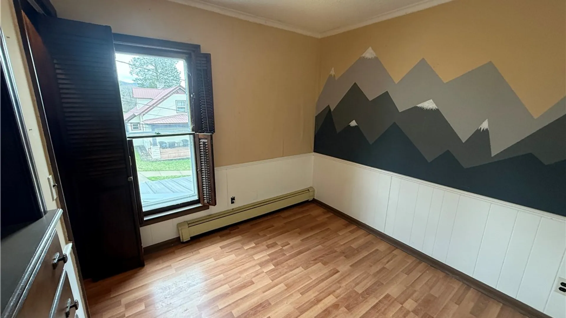 Property at 12 Thompson Avenue, Bradford City, PA 16701 12