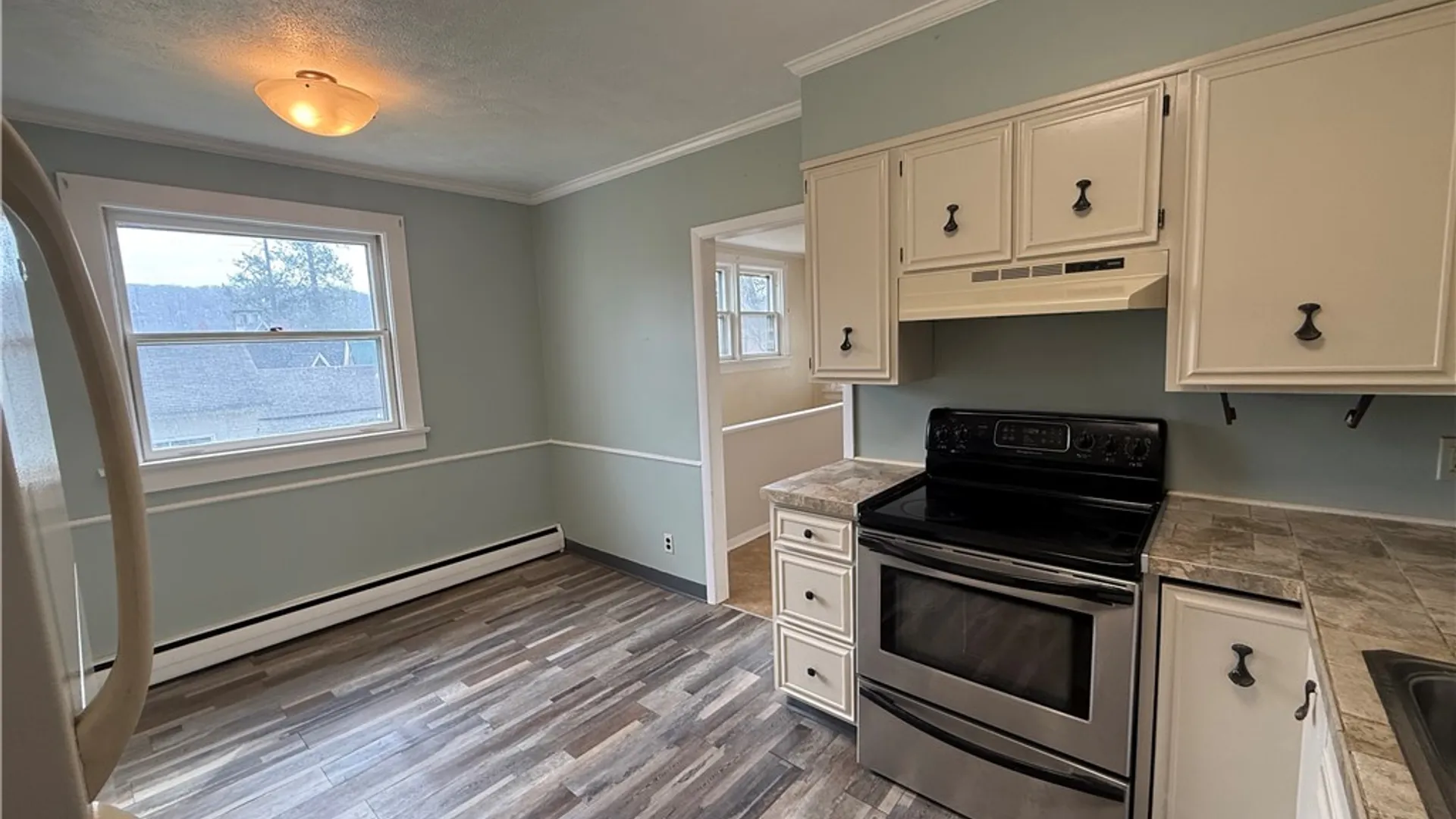 Property at 12 Thompson Avenue, Bradford City, PA 16701 9