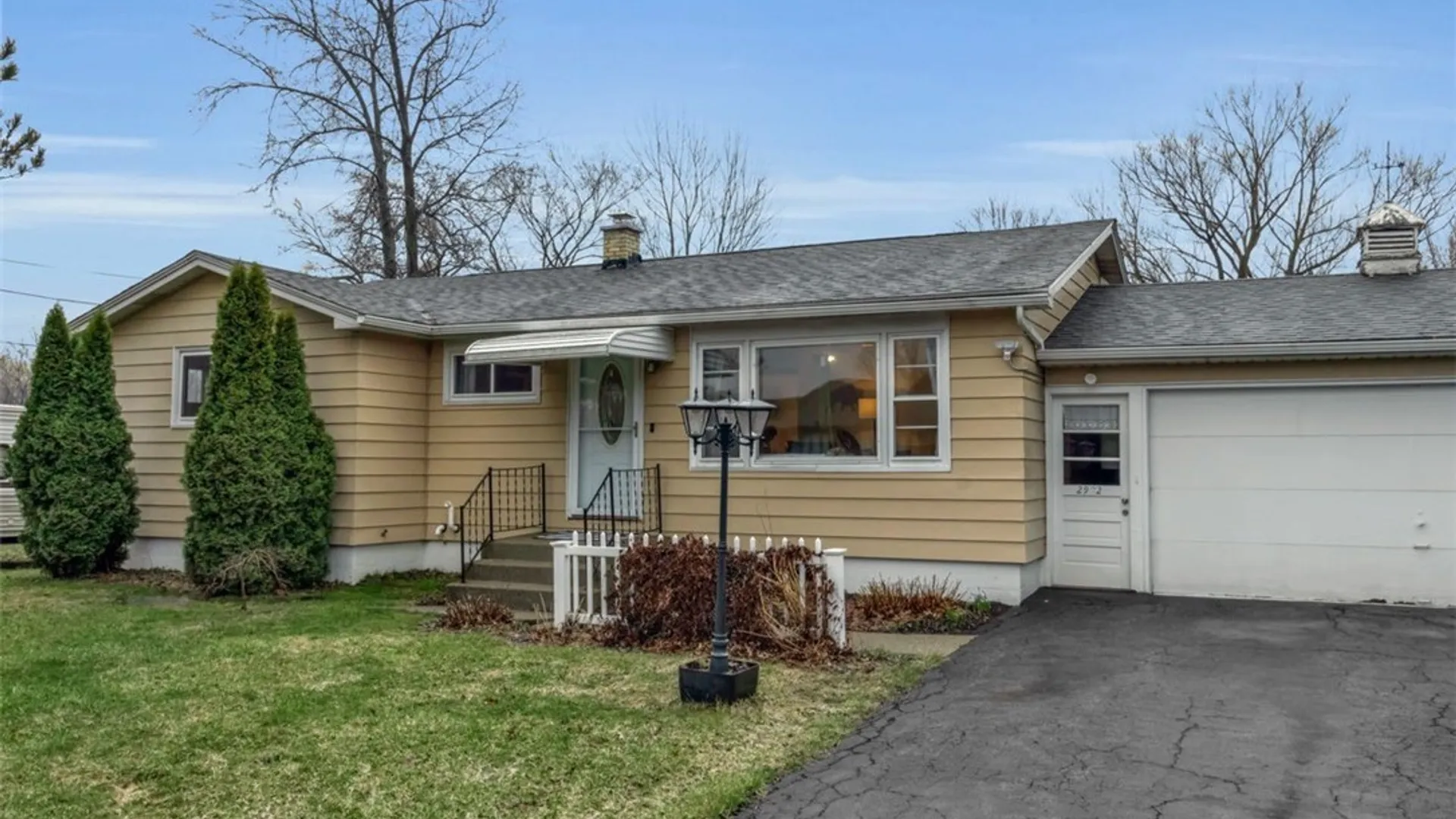 Property at 2932 Krueger Road, Wheatfield, NY 14120 2