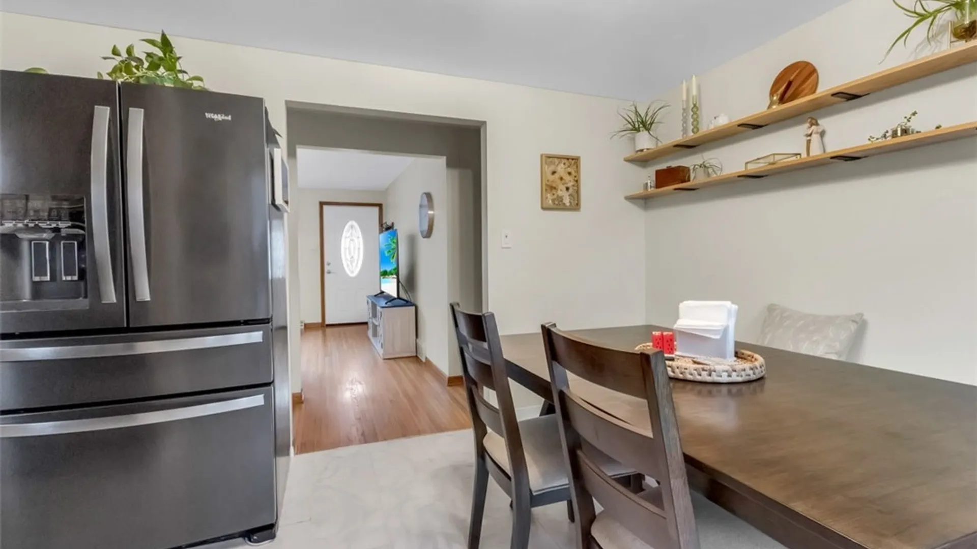 Property at 2932 Krueger Road, Wheatfield, NY 14120 5