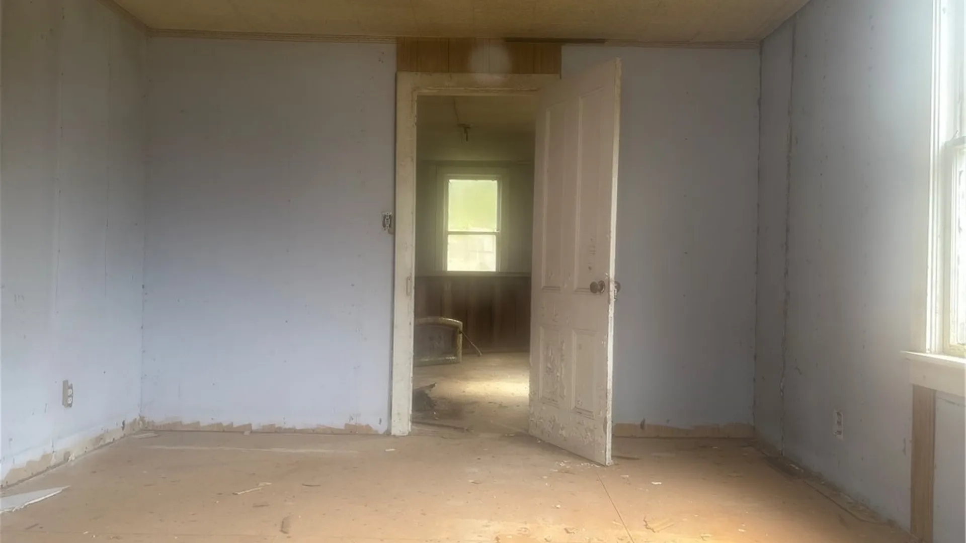 Property at 17 Seaman Place, Bath, NY 14879 4