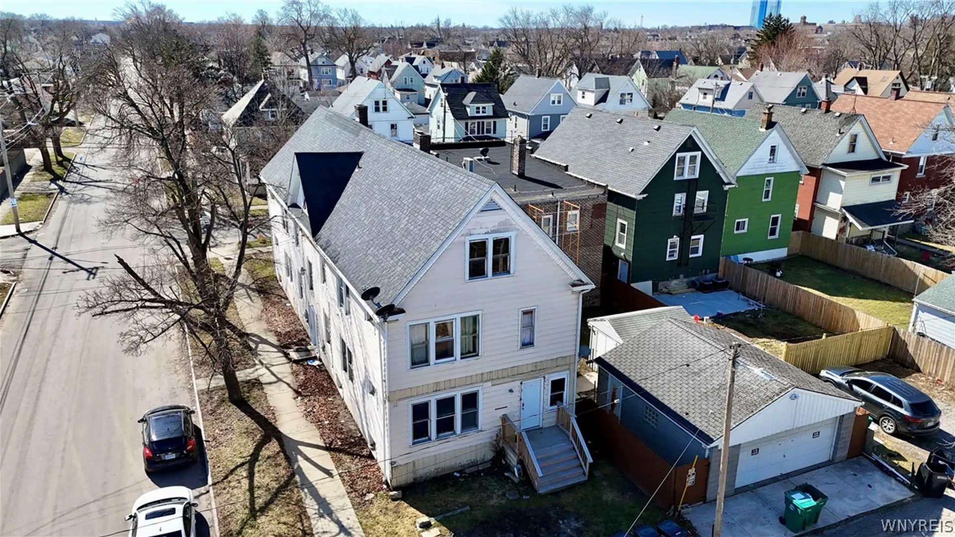 Property at 2034 La Salle Avenue, Niagara Falls, NY 14301 8