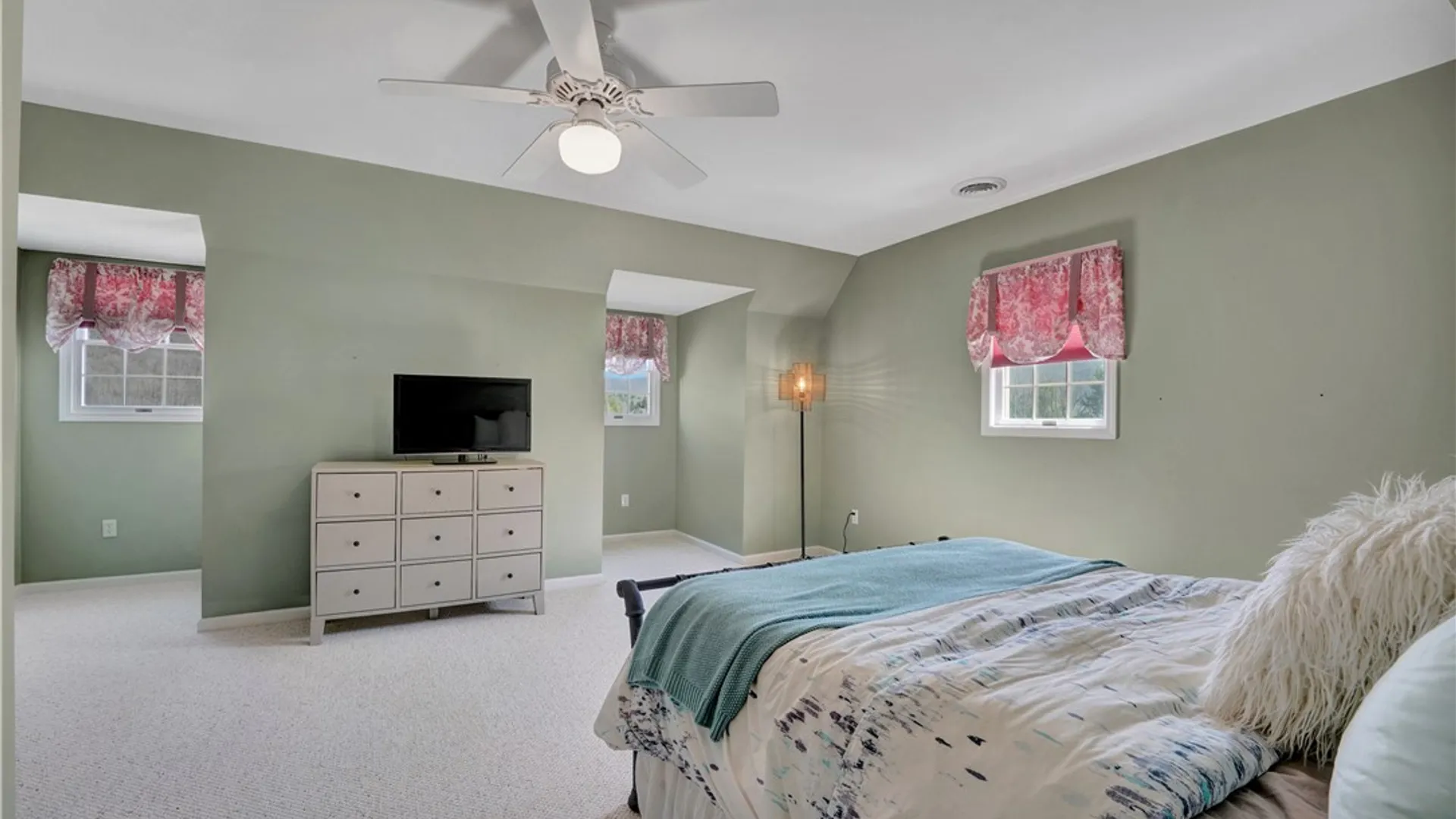 Property at 600 Minard Run Road, Bradford Town, PA 16701 38