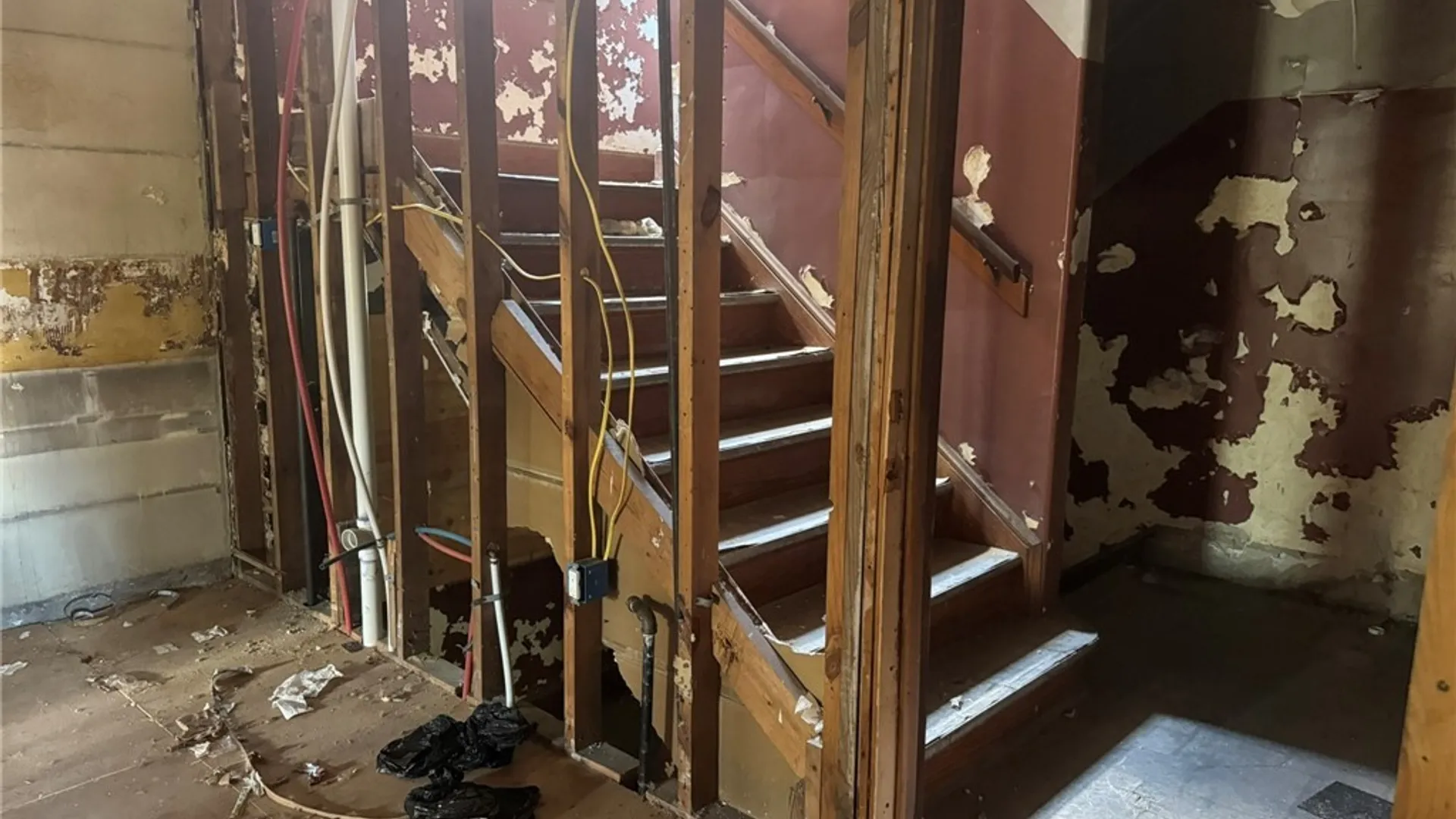 Property at 809 Ashland Avenue, Niagara Falls, NY 14301 17