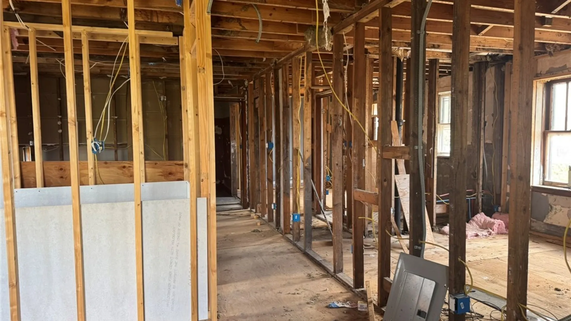 Property at 809 Ashland Avenue, Niagara Falls, NY 14301 8