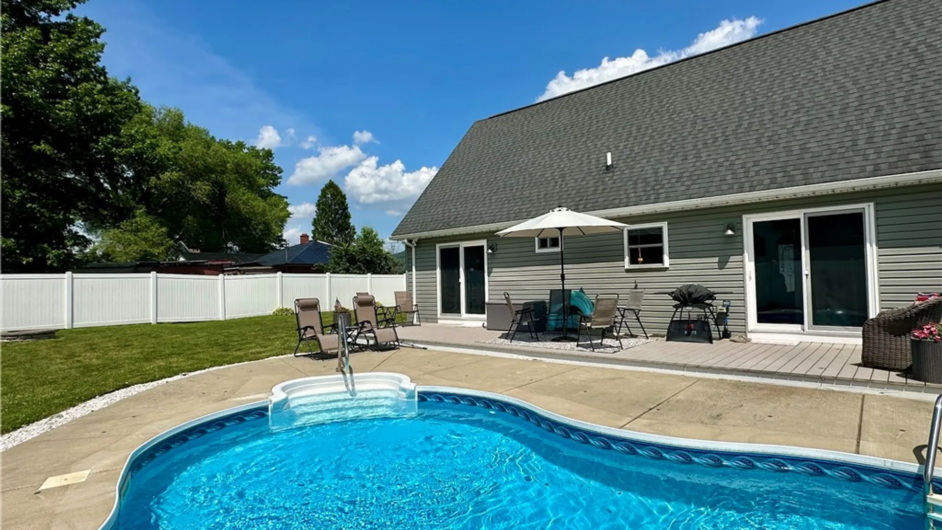 Property at 187 Seaward Avenue, Bradford City, PA 16701 41