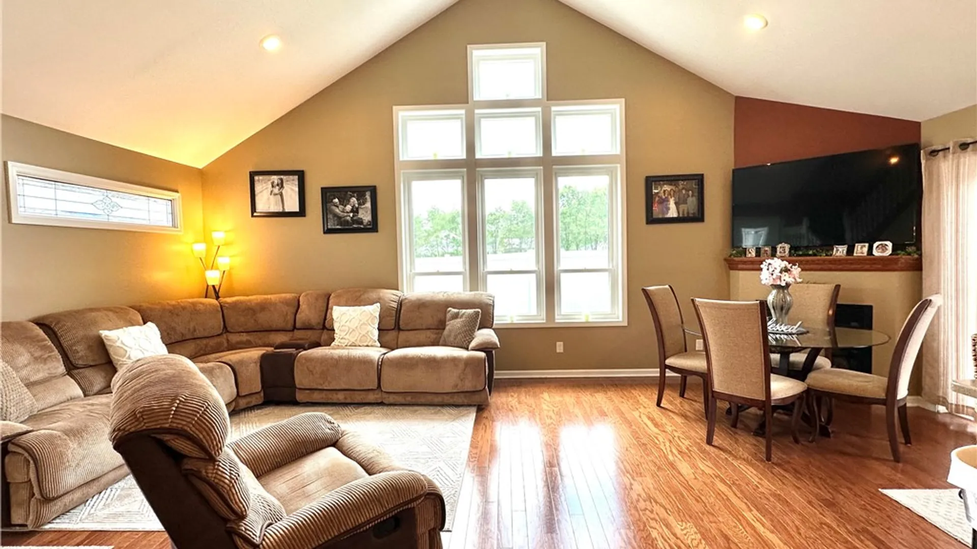 Property at 187 Seaward Avenue, Bradford City, PA 16701 9