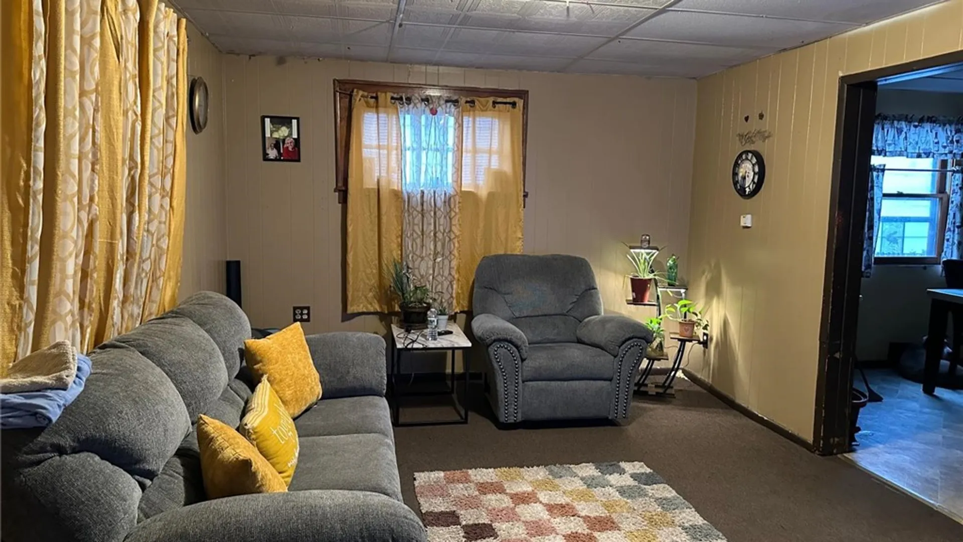 Property at 164 Villa Street, Rochester, NY 14606 4