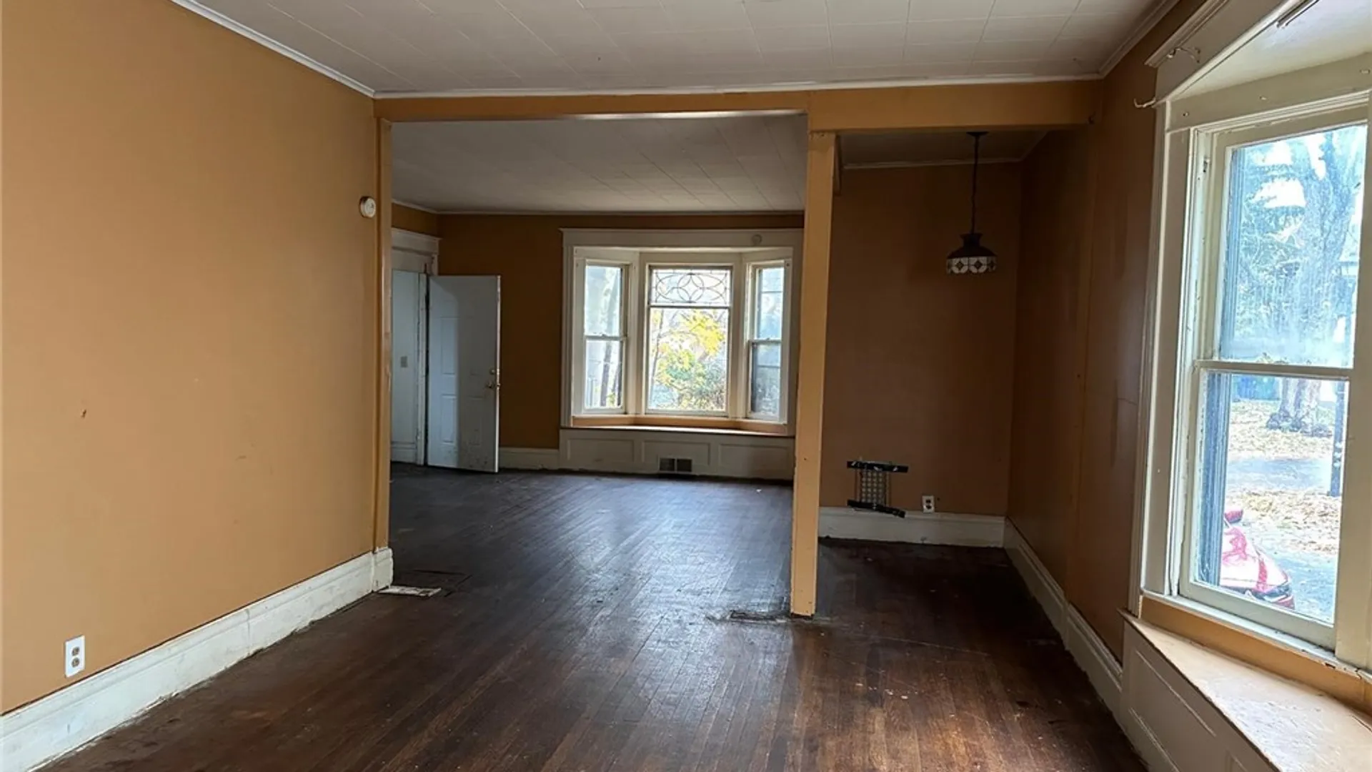 Property at 65-67 Lake View Park, Rochester, NY 14613 4