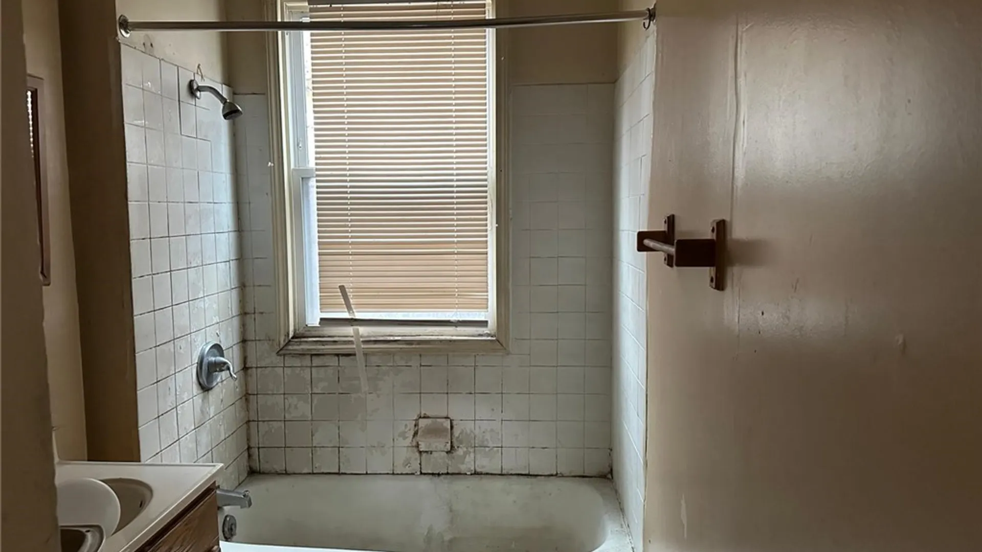 Property at 65-67 Lake View Park, Rochester, NY 14613 8