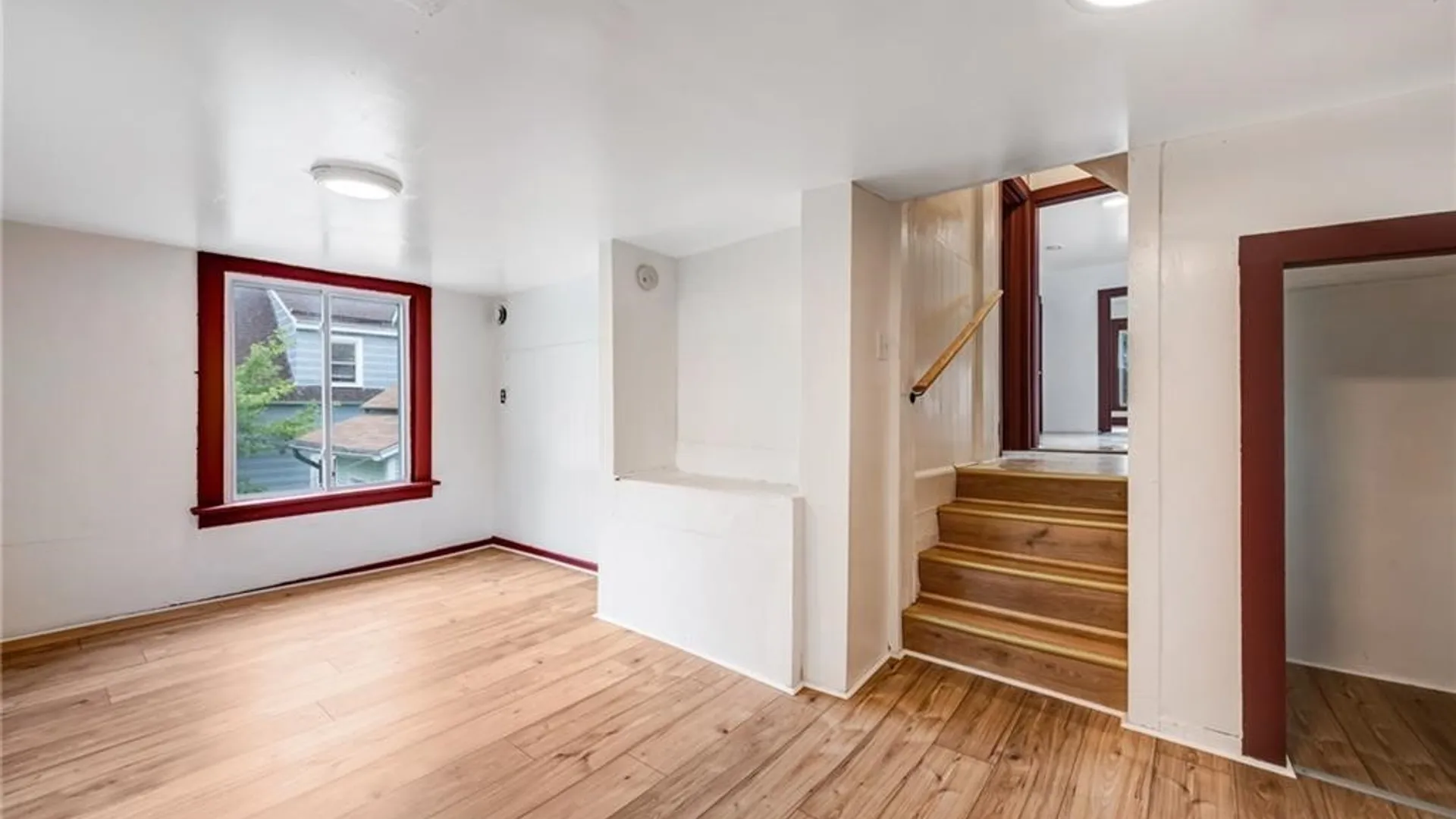 Property at 219 Courtland Avenue, Buffalo, NY 14215 13