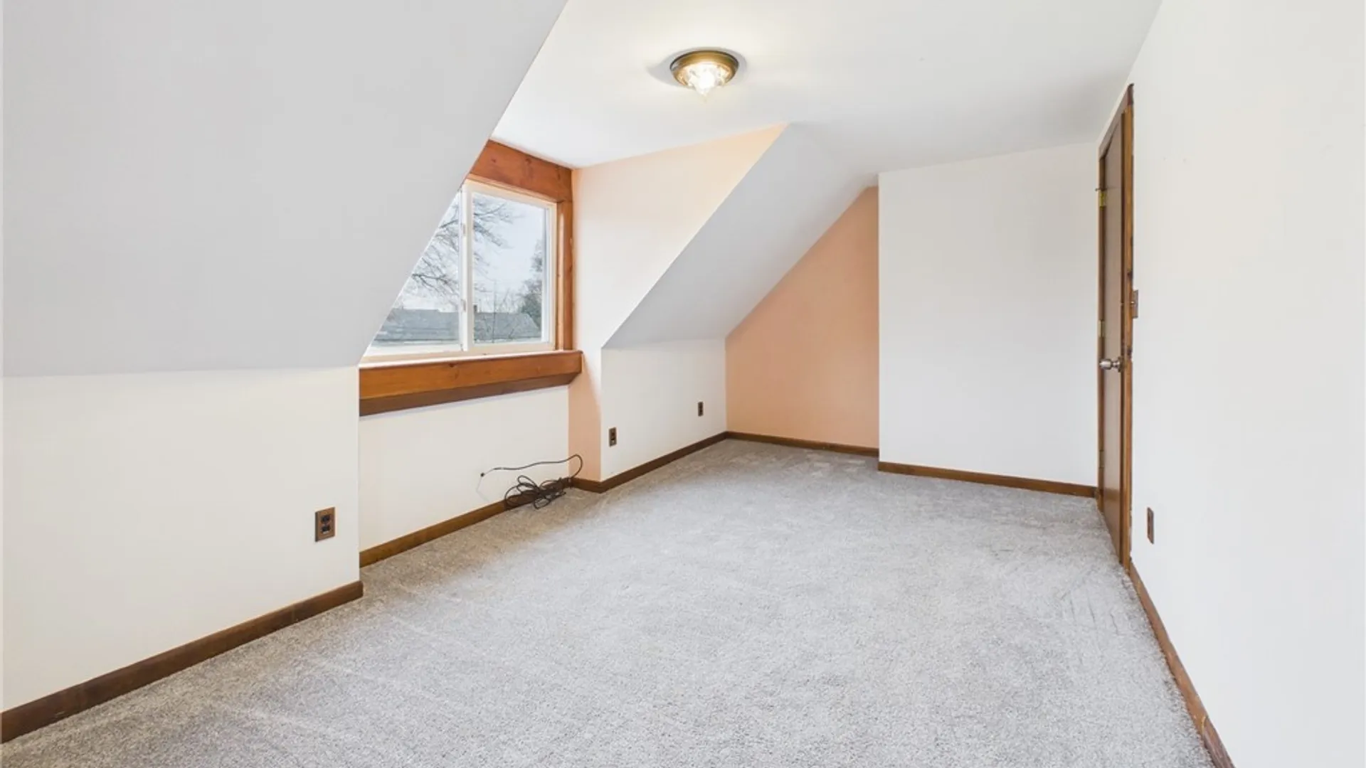 Property at 89 Jones Street, Buffalo, NY 14206 24