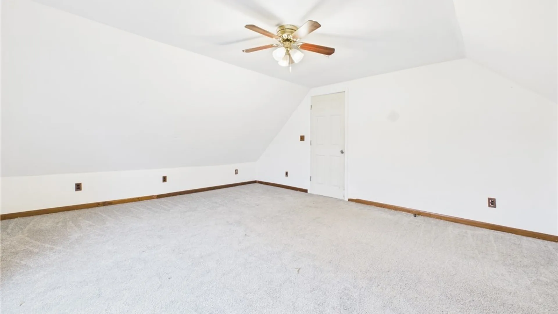 Property at 89 Jones Street, Buffalo, NY 14206 26