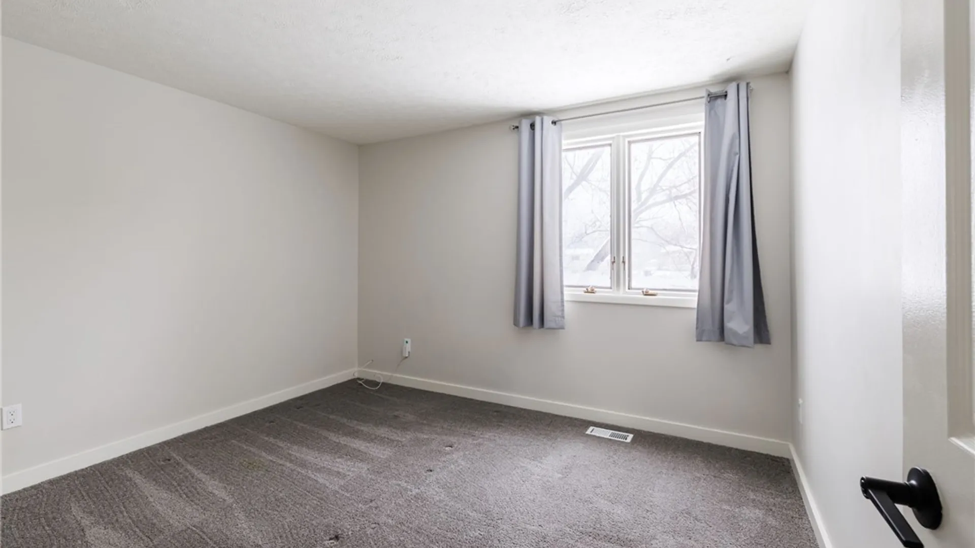 Property at 45 Huntington Pkwy Parkway, Hamlin, NY 14464 13