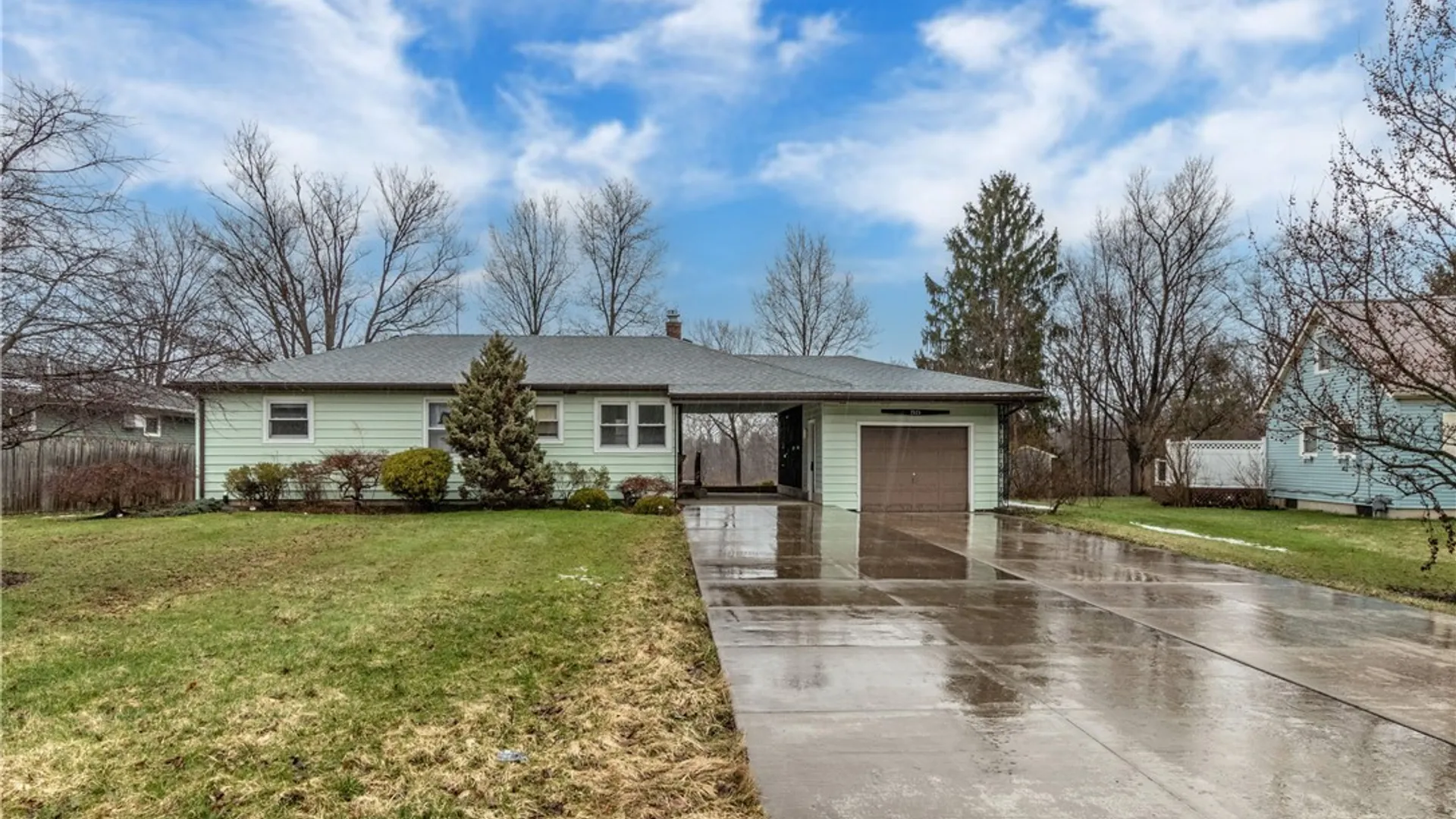 Property at 7529 Valley Circle Lane, Boston, NY 14075 2