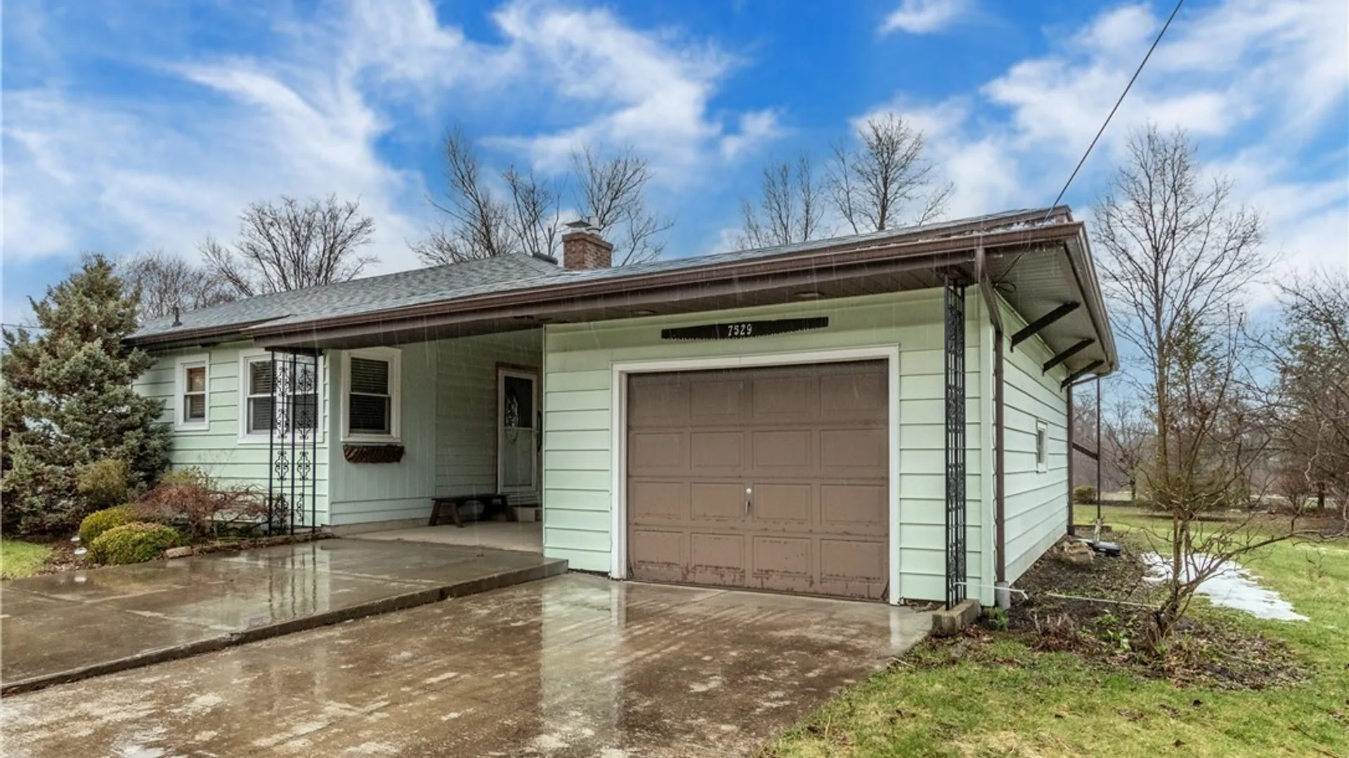 Property at 7529 Valley Circle Lane, Boston, NY 14075 3