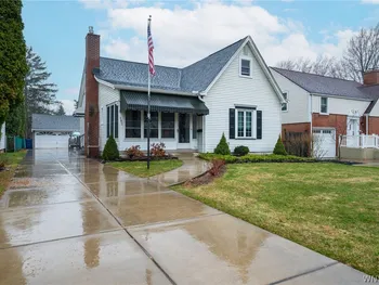Property at 162 Ivyhurst Road, Amherst, NY 14226