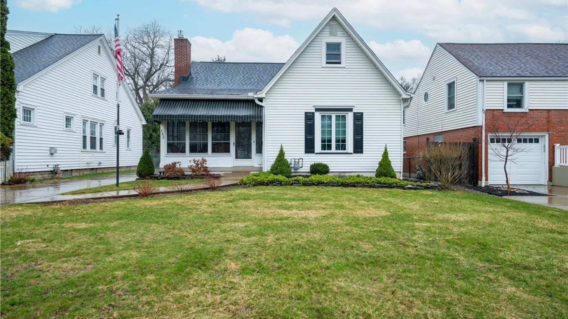 Property at 162 Ivyhurst Road, Amherst, NY 14226 2